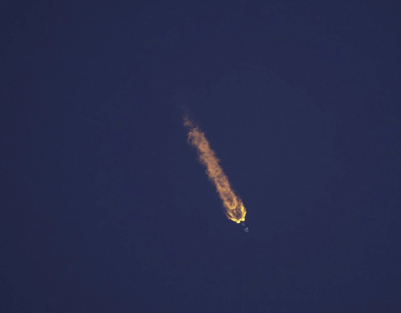 6-07212026 SpaceX MRV-1 Approaching MECO (1 of 1).jpg