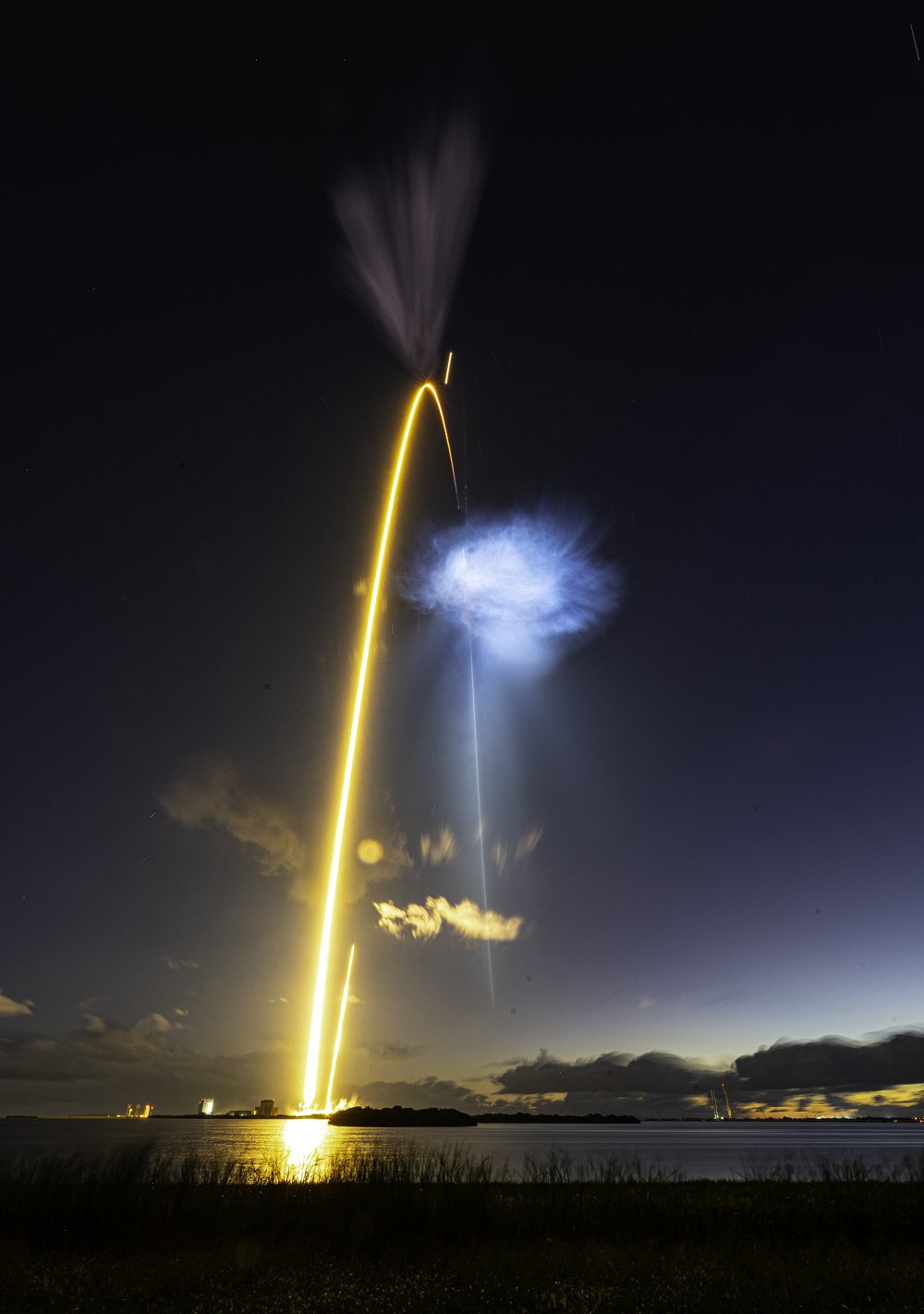 10132026 SpaceX CRS-35 14mm NASA Cswy (1 of 1).jpg