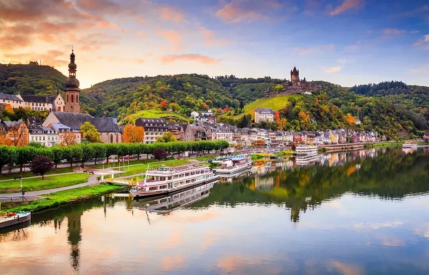 HEADER-Rhine-1.webp
