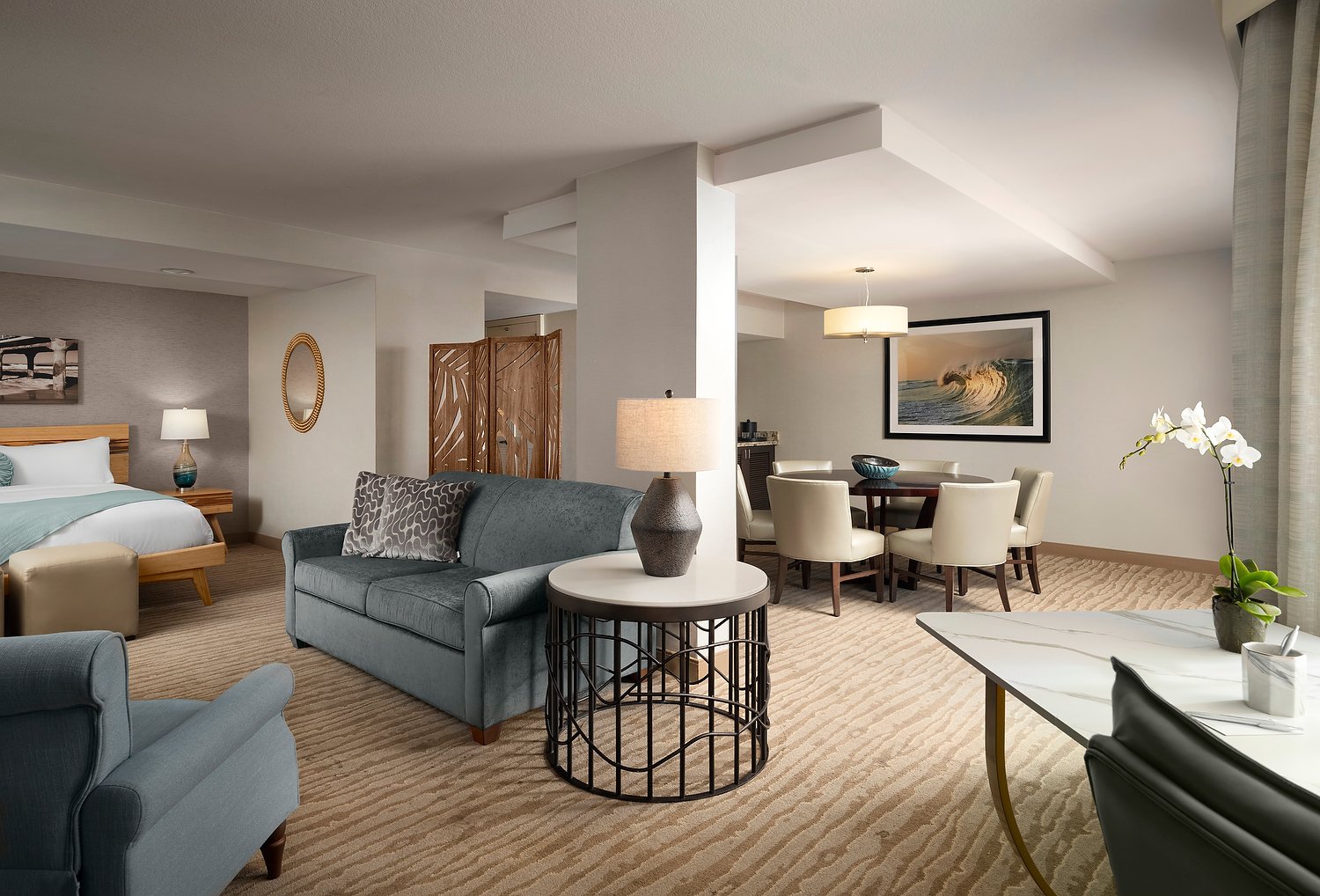 Redondo-Beach-Sonesta-Executive-Suite-Wide_V2_V2.jpg