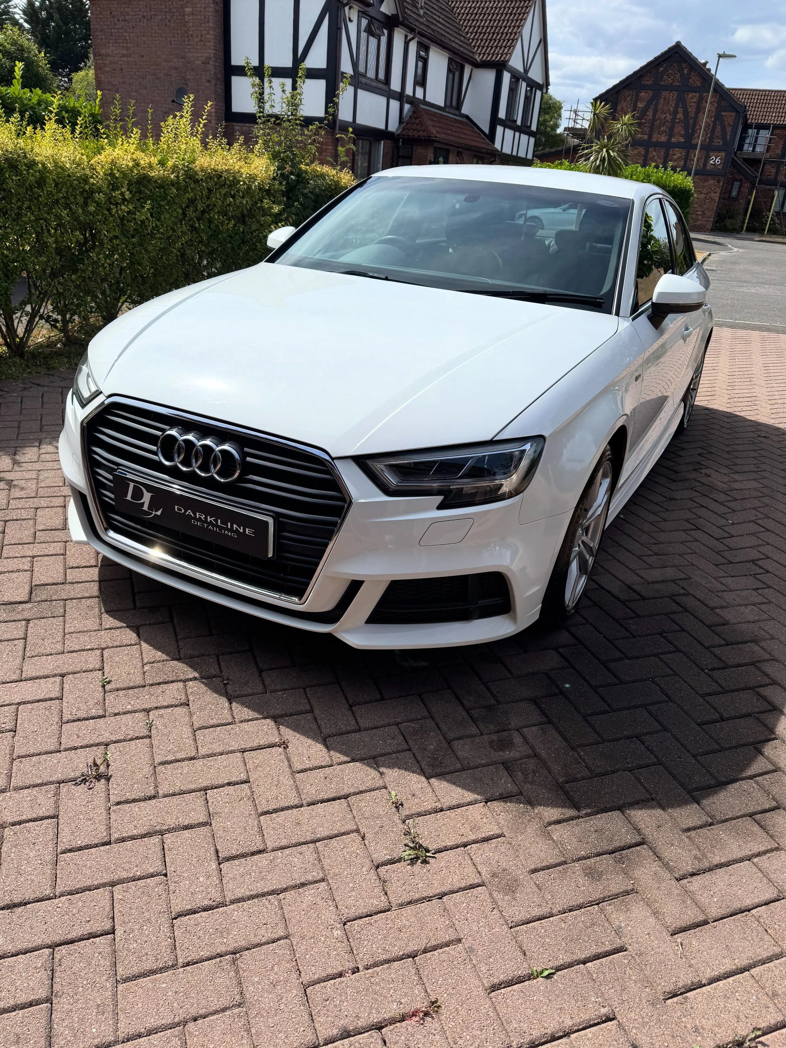 Audi A3 deep clean 💧

Back to showroom condition 🫡

#detailing #cardetailing #audia3 #hampshire