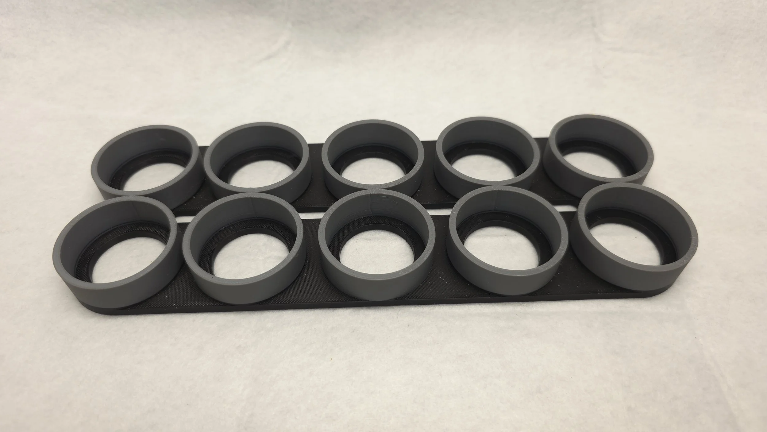 BMW Designs 40mm bottle organizer