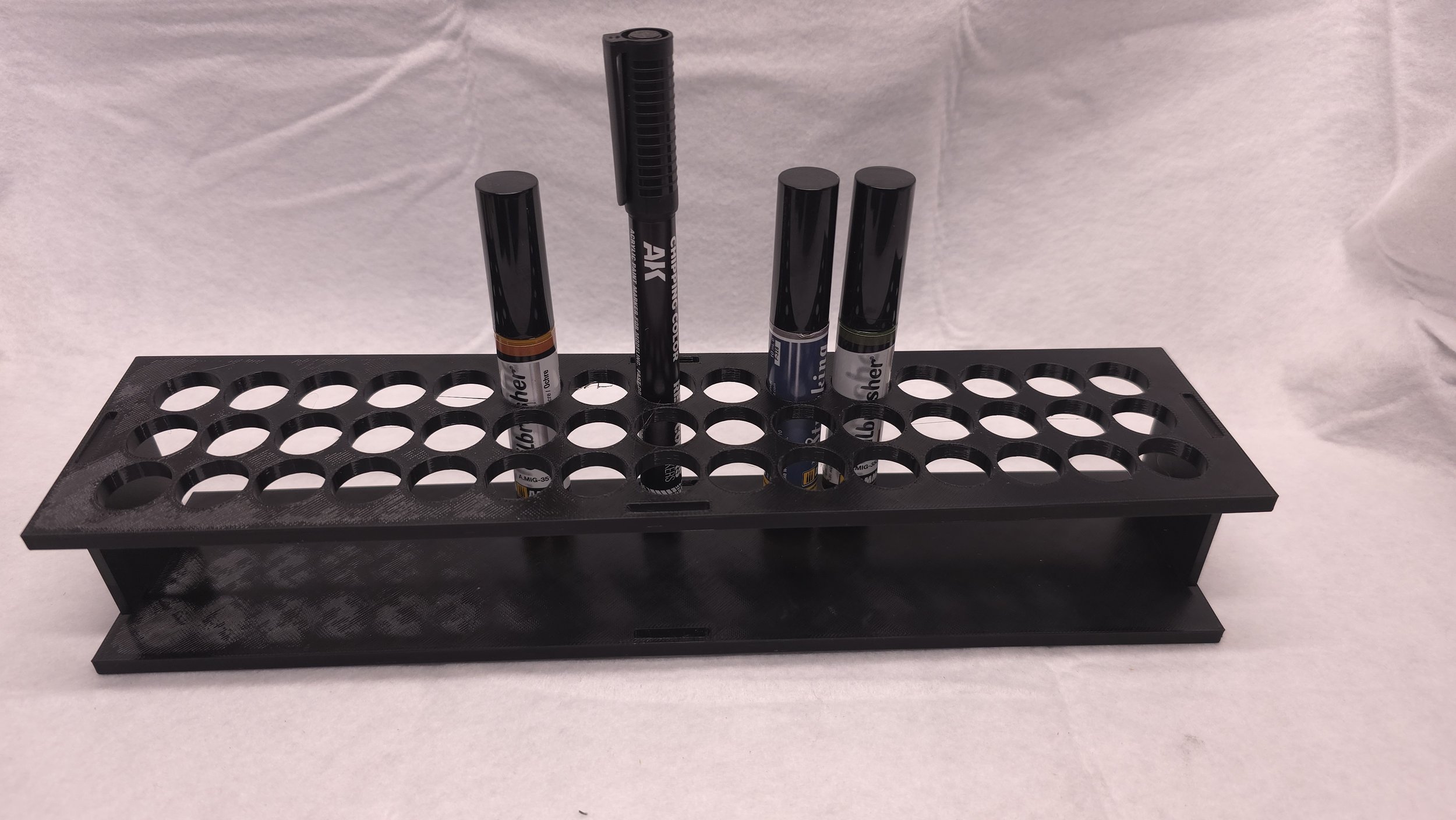 BMW Designs 45 slot Oilbrusher holder