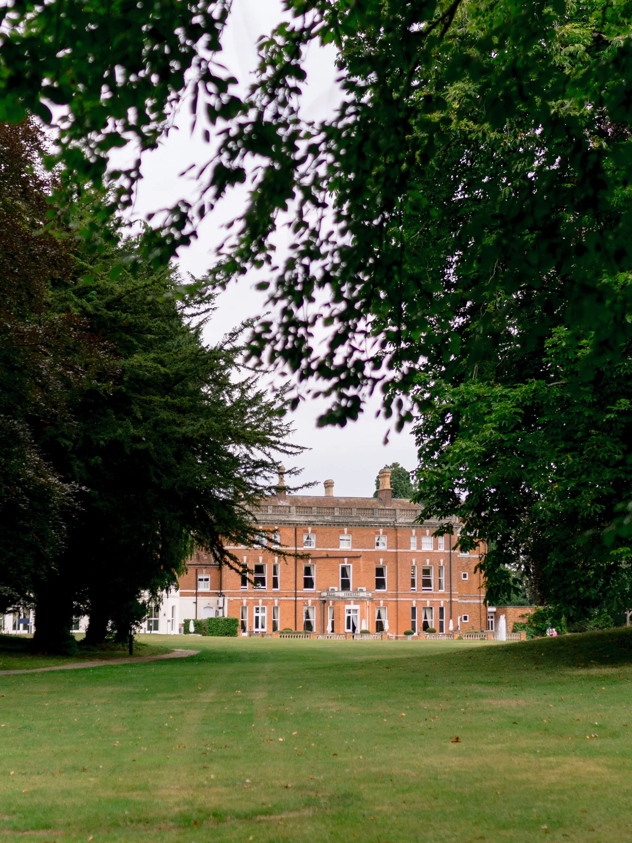 Oakley_Hall_Wedding_Janki_And_Tom-2.jpg