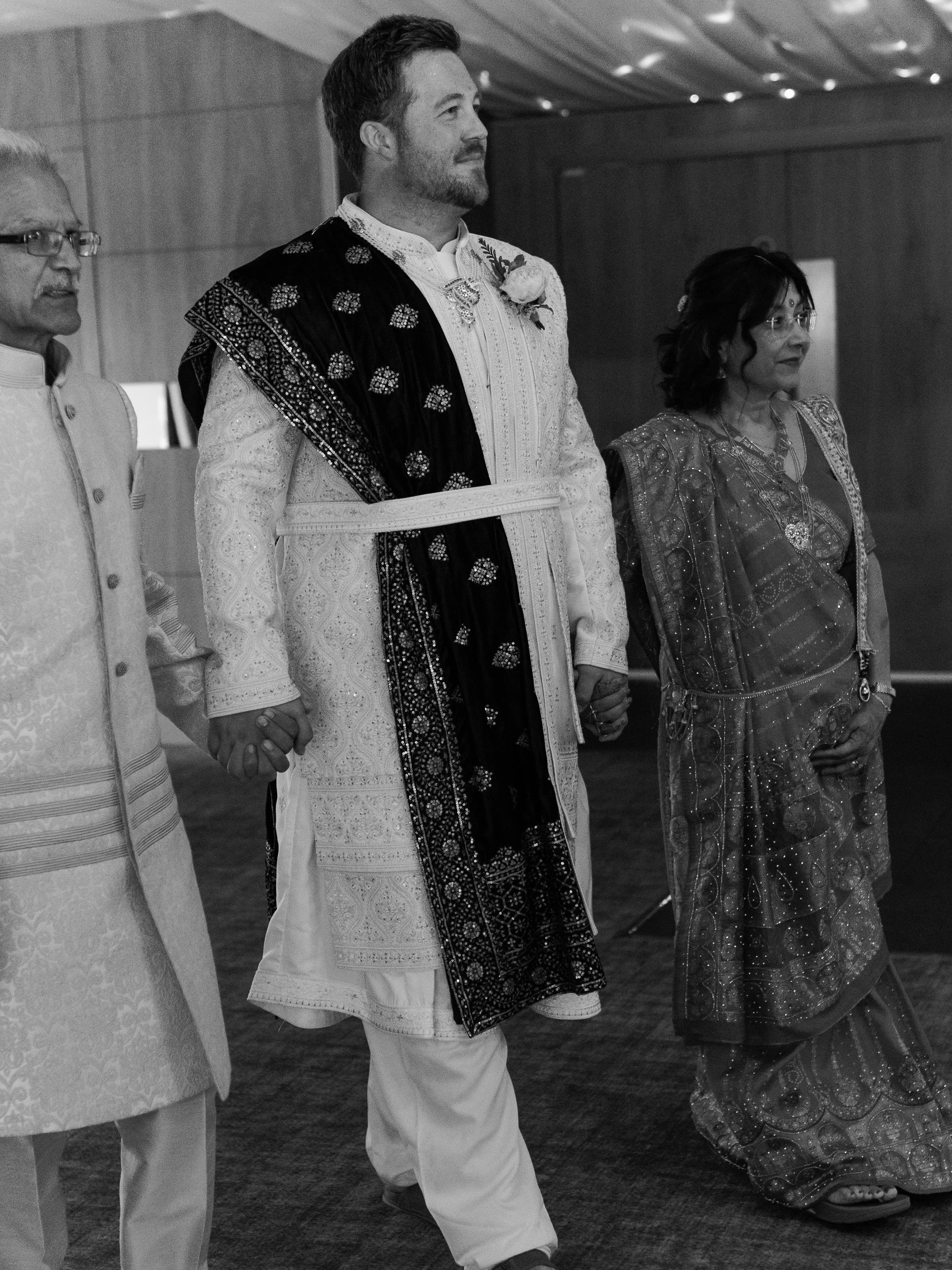 Oakley_Hall_Wedding_Janki_And_Tom-123.jpg