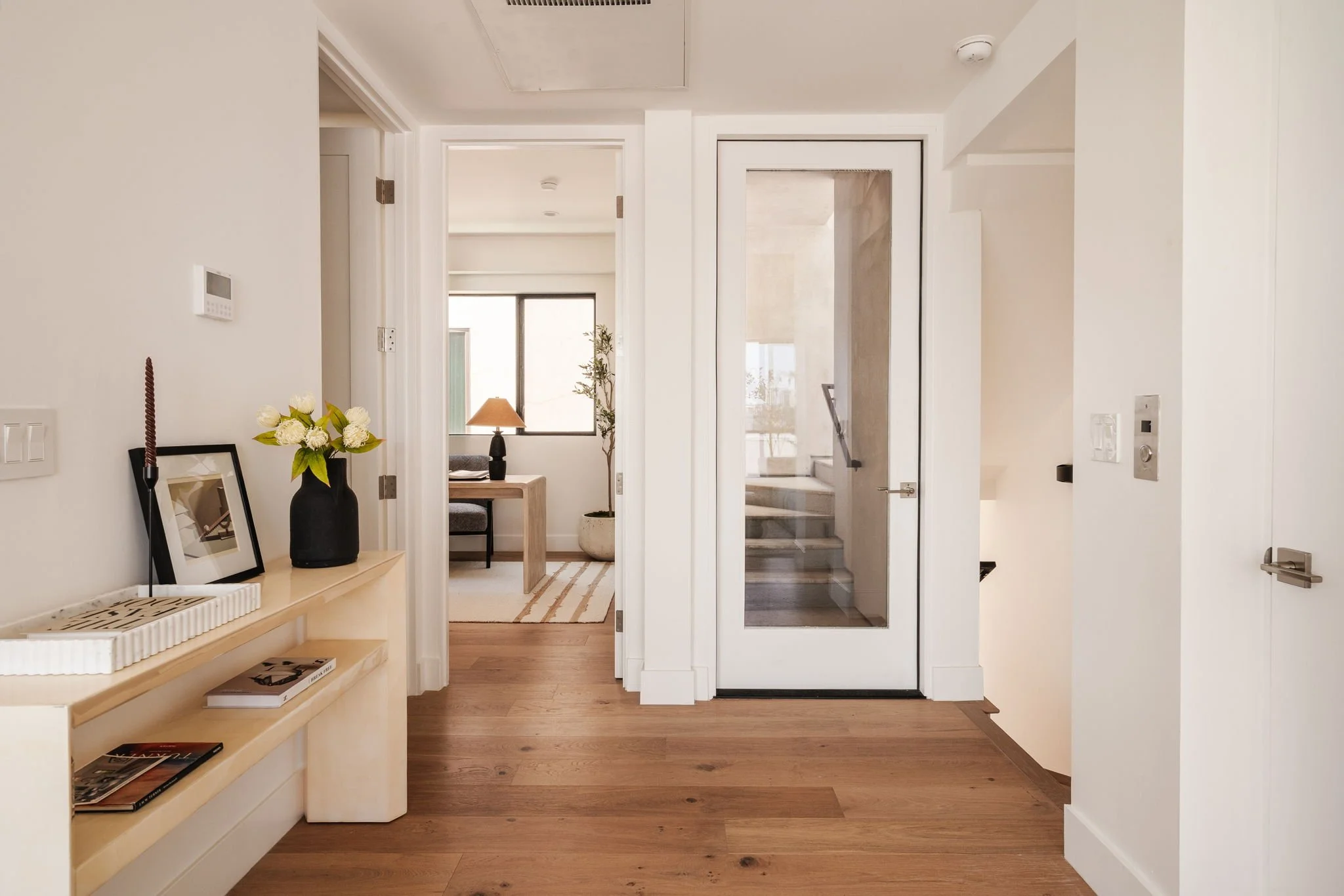 third floor hallway 2.jpg