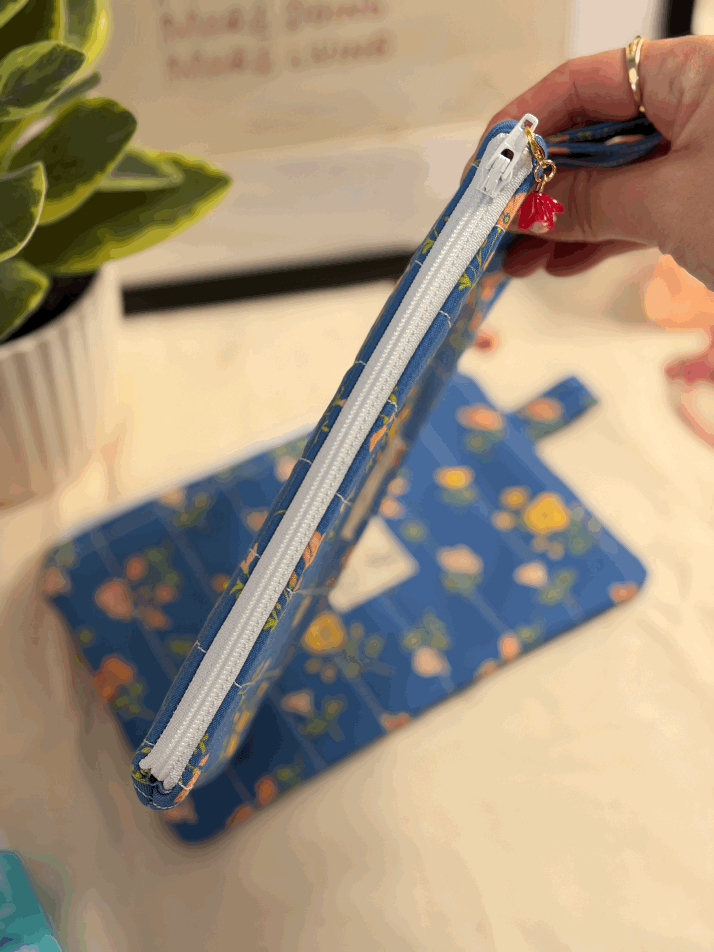 tempImageJr2Xsq.gif