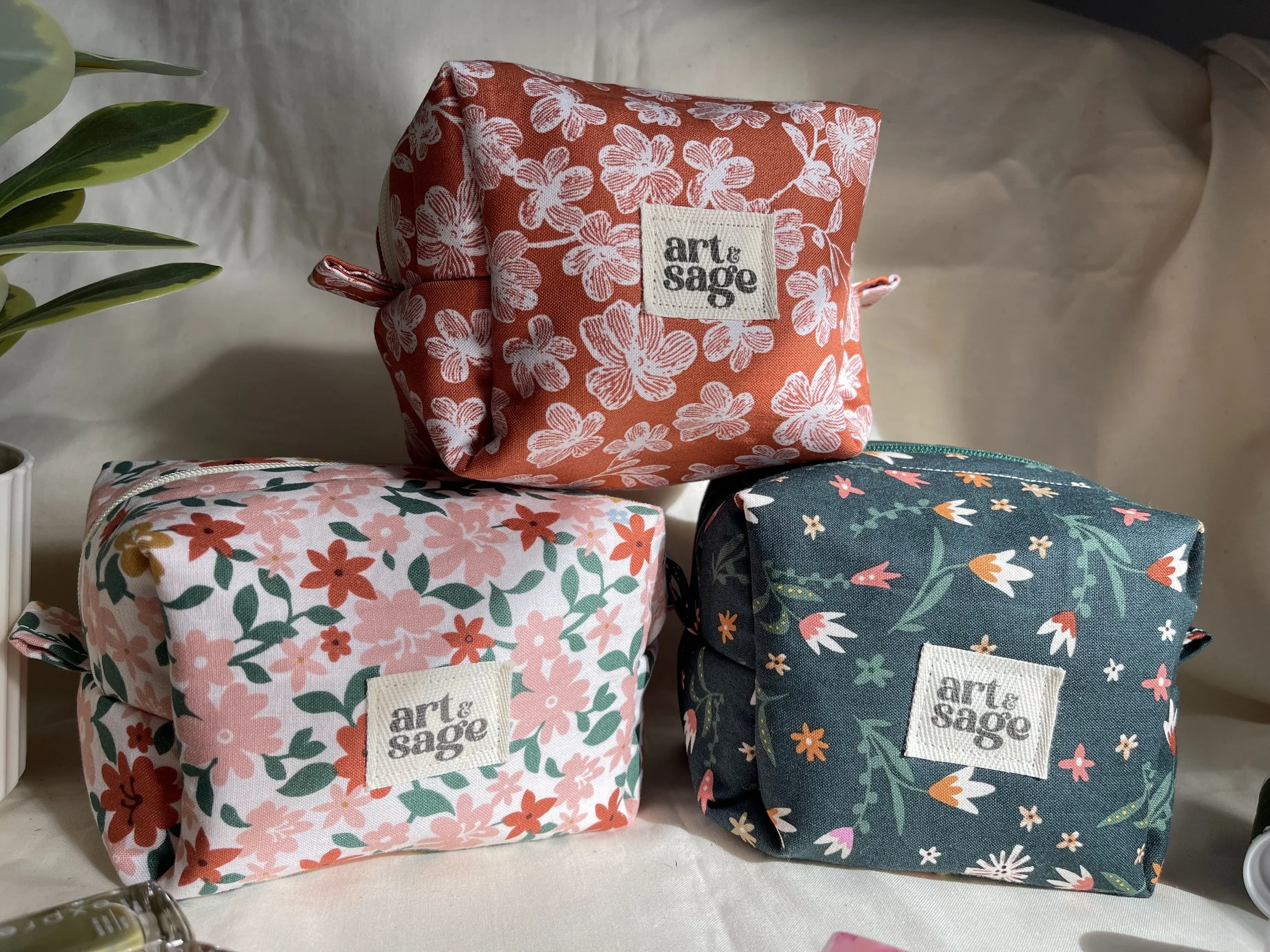 Banner - Small Stitched in Gratitude Bags.jpg