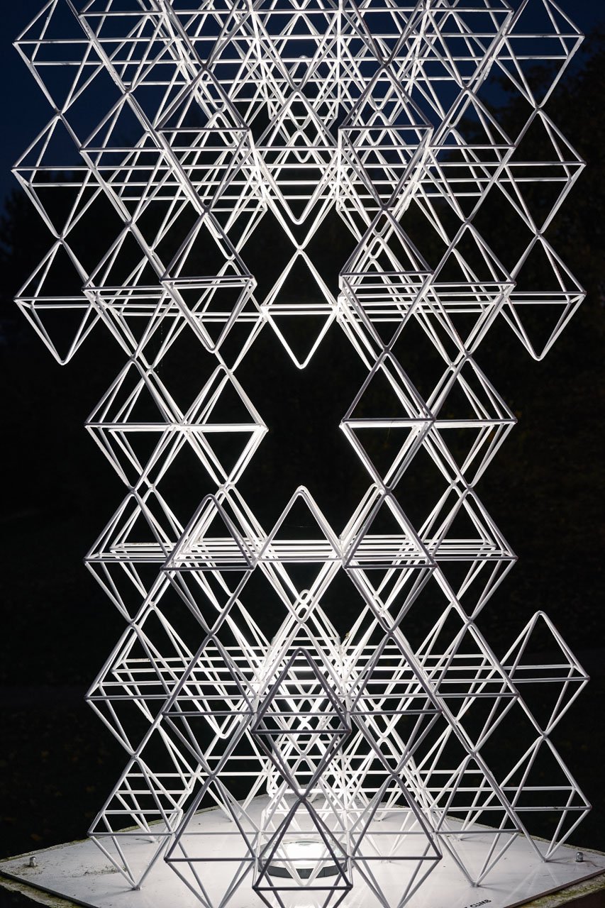 Lazerian-Seven-sisters- winsford-town-park-public-art (139).jpg