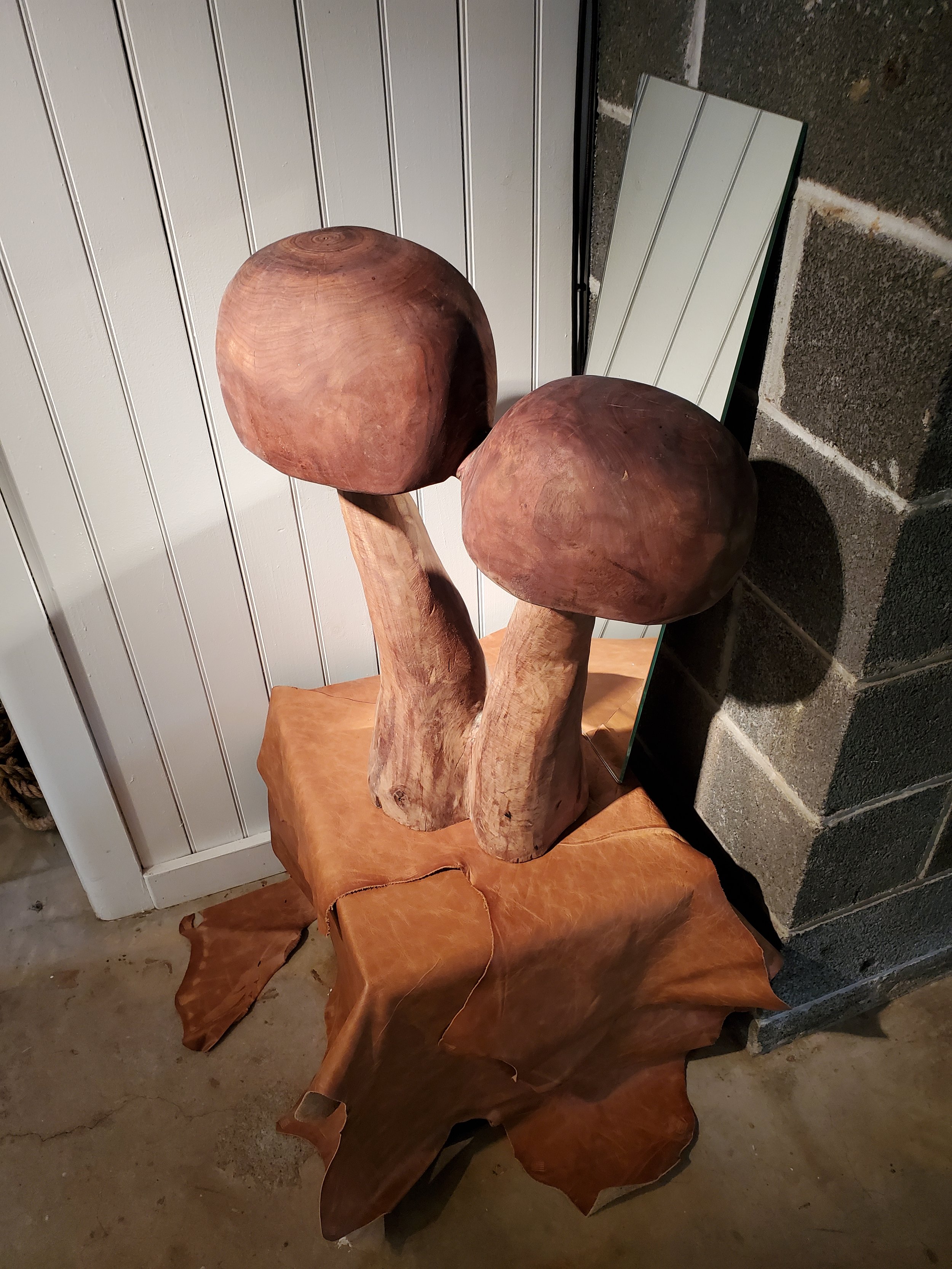 Jonathan Shlafer, Mushrooms, 2023, walnut
