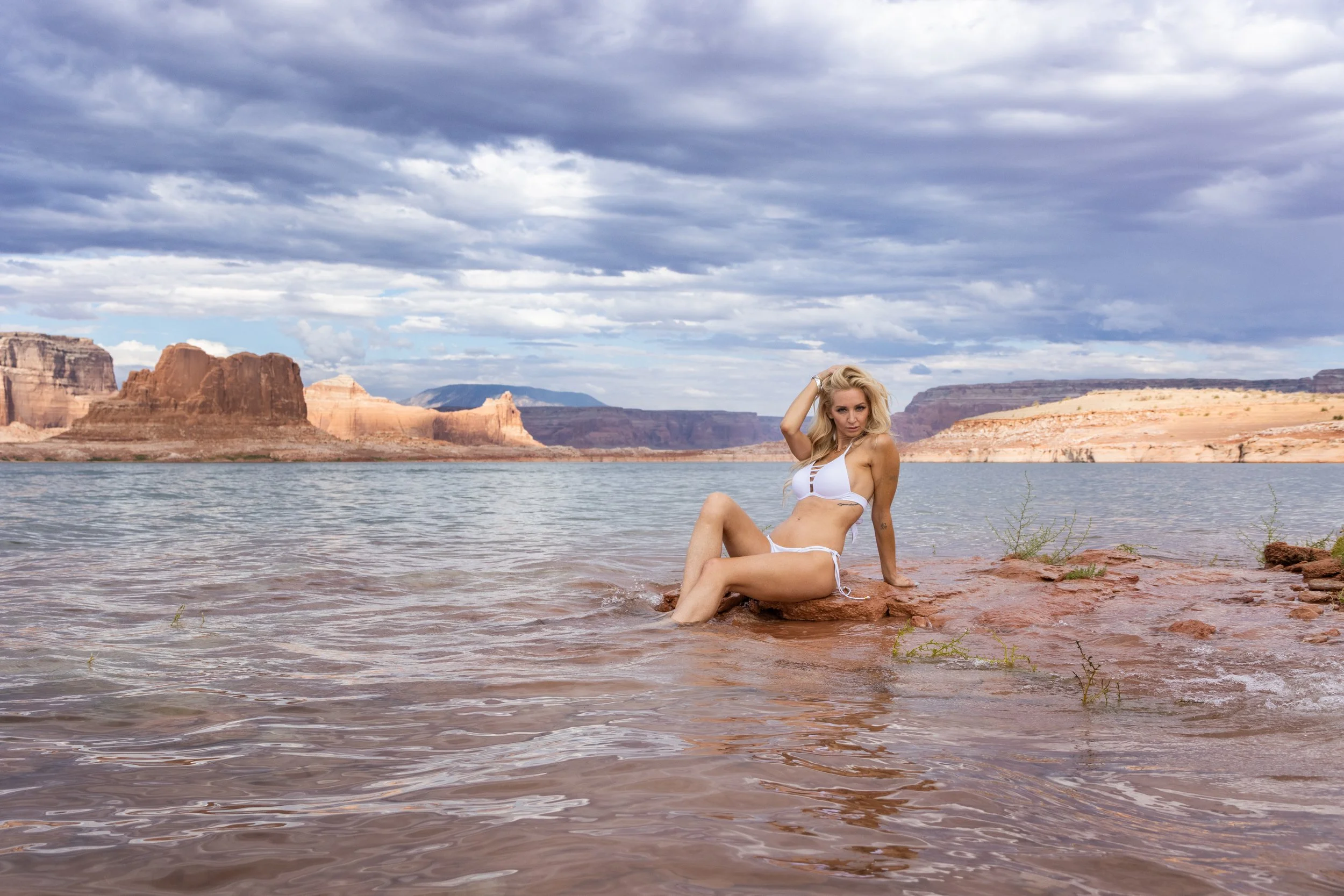 Bikinis & Lace at Lake Powell-7.jpg