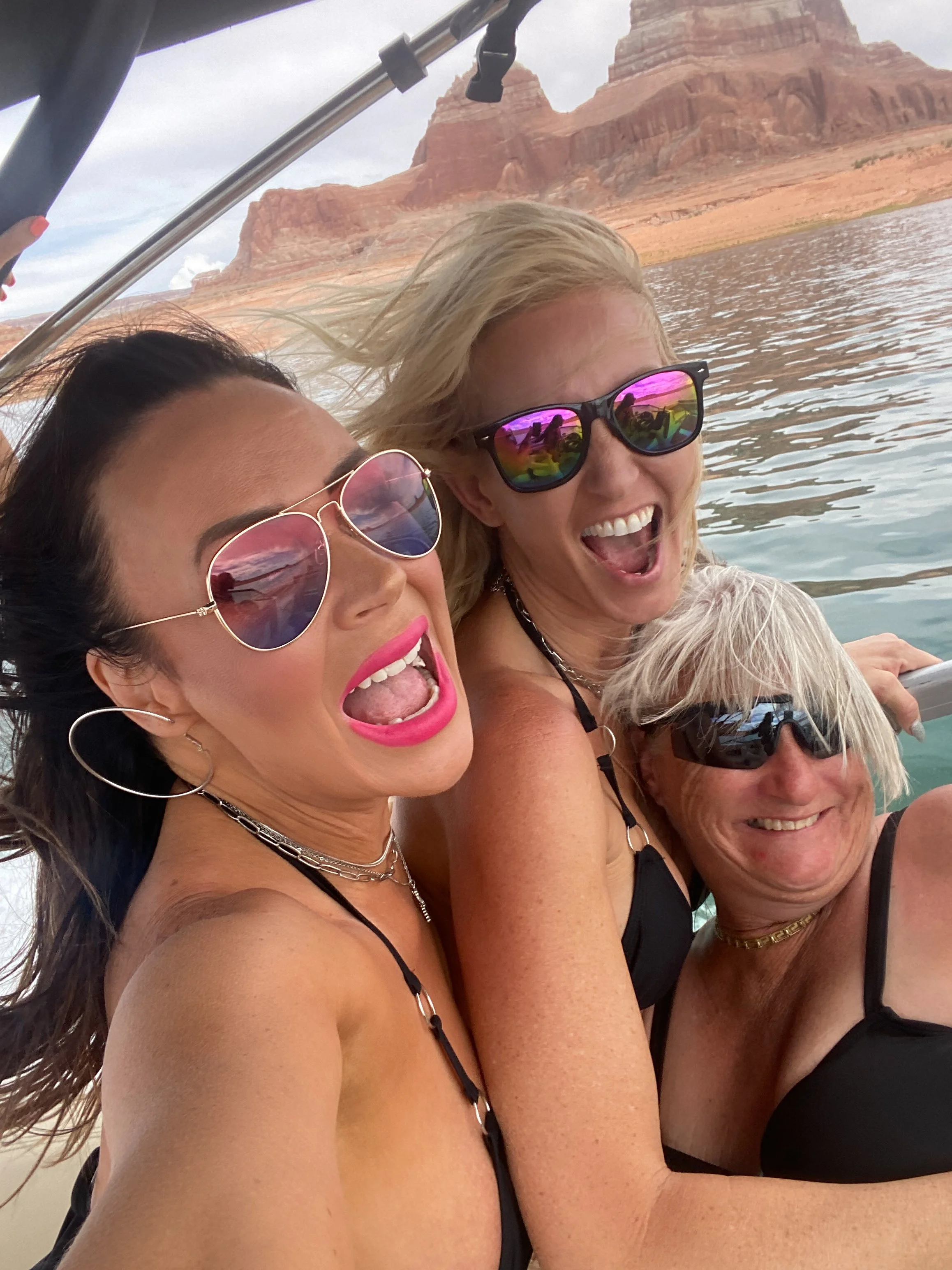 Bikinis & Lace at Lake Powell-86.jpg