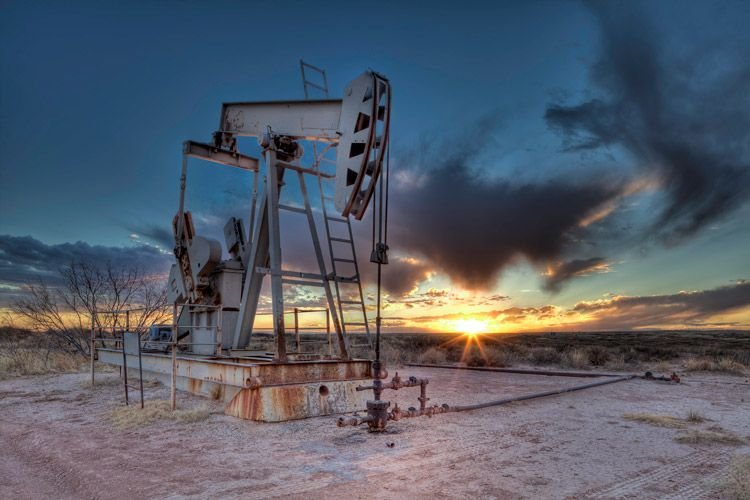 Four Industries That Count on Oilfield Maintenance