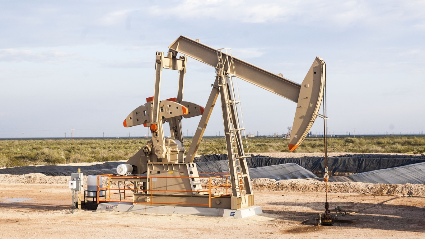 Mitigating Field Risk: Why General Staffing Fails in the Oil &amp; Gas Sector