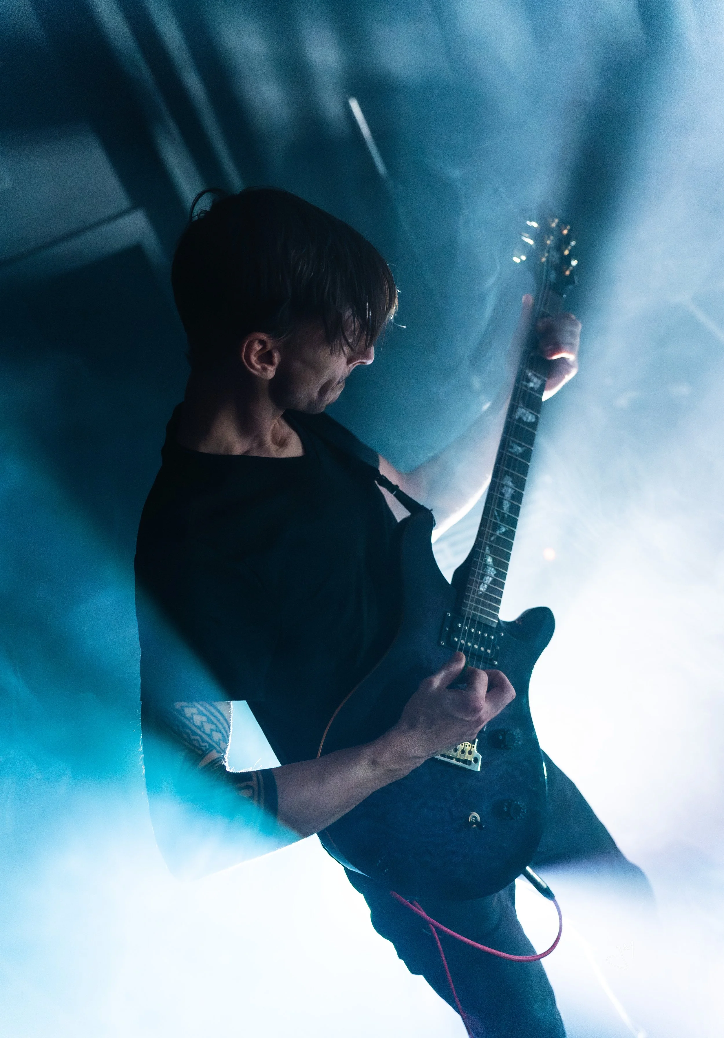 SFTL Guitar2-4.jpg