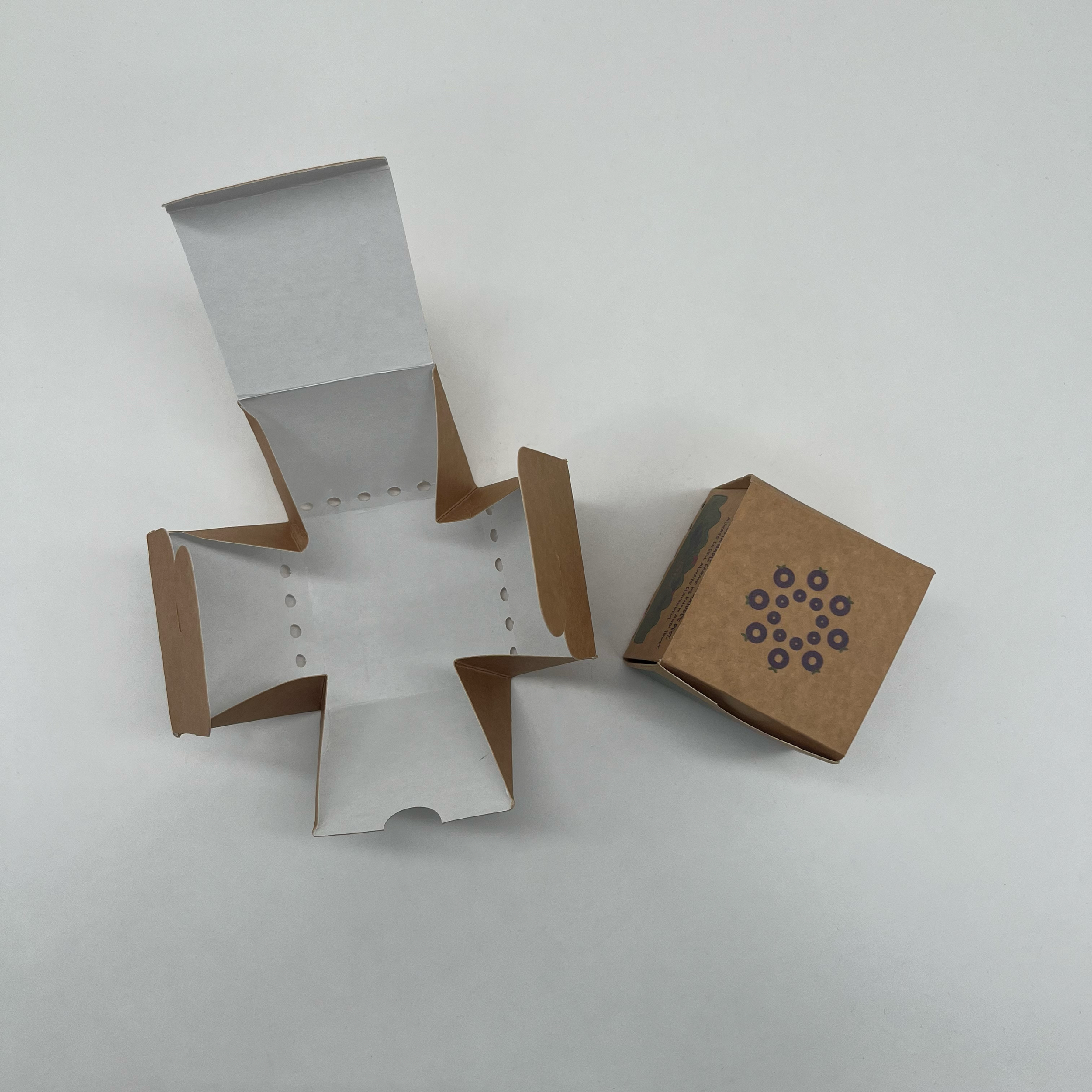 bluberi packaging photo2.png