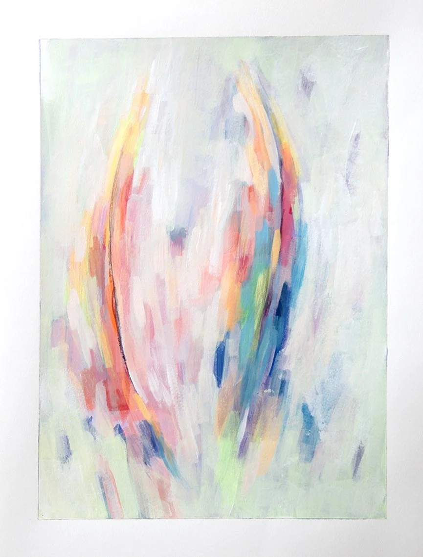 Pintura abstracta con formas y colores pastel y líneas en tonos naranjas, rosas, azules, verdes y lilas en un fondo claro.