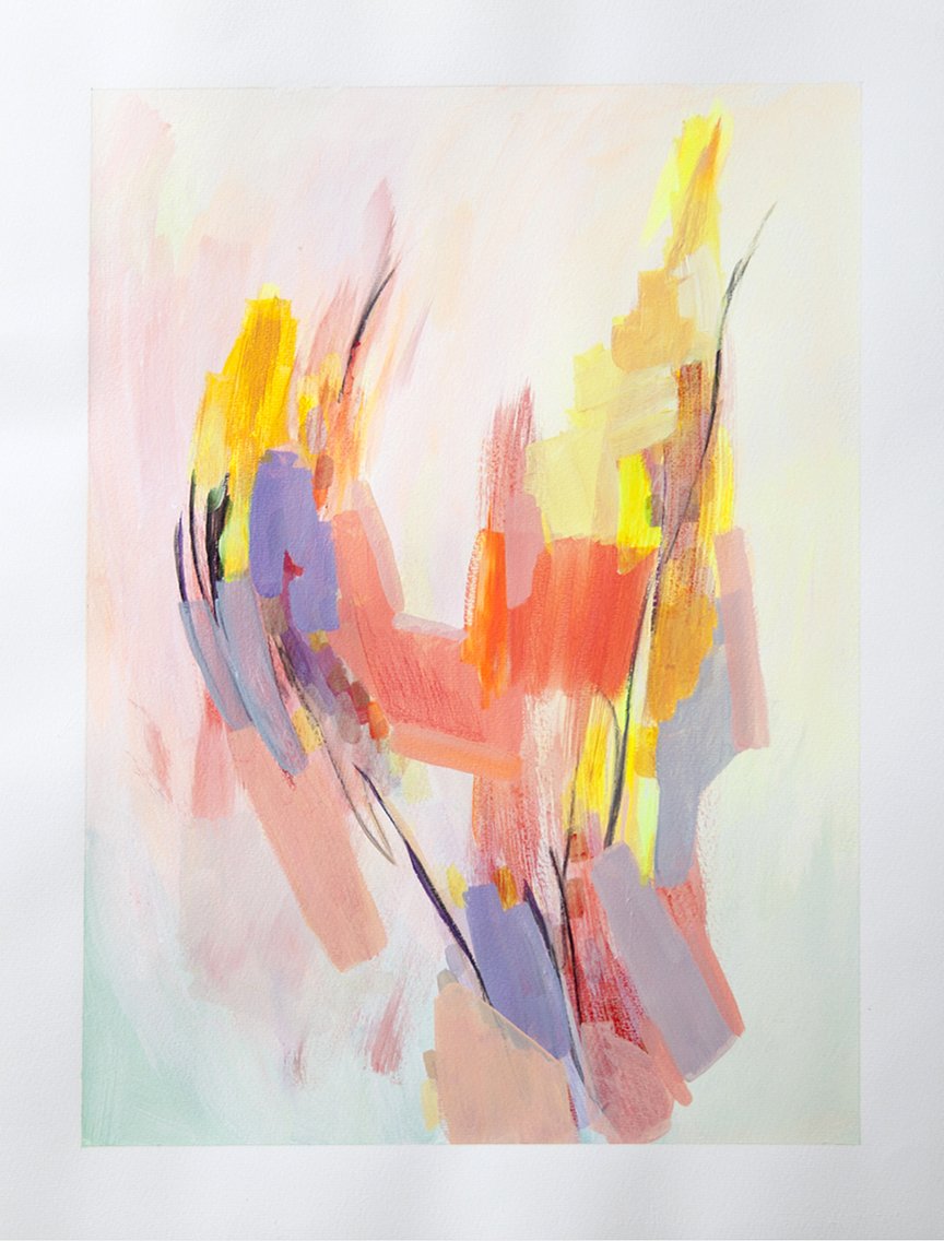 Pintura abstracta con pinceladas en tonos pastel y colores vibrantes como amarillo, naranja, rosa, morado y gris.