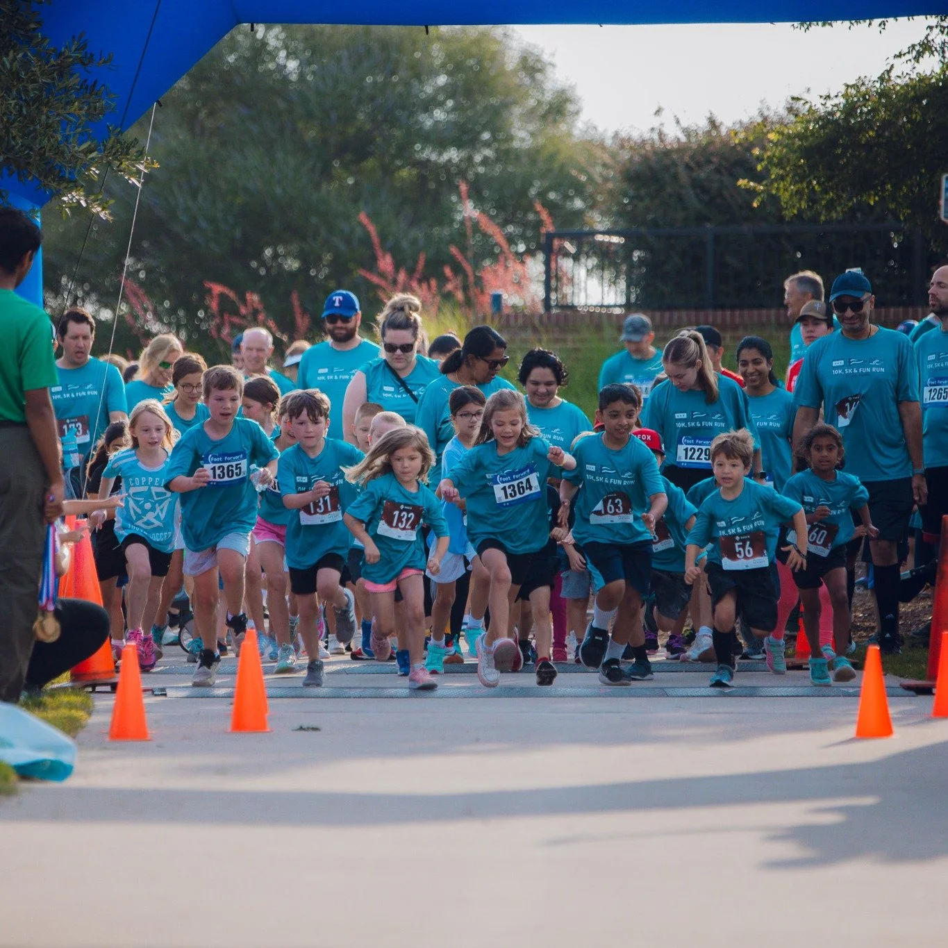 ST. ANN 10K, 5K &amp; FUN RUN // Join us on Saturday, October 17 for the St. Ann 10K, 5K and Fun Run at Andy Brown Park East. This run supports the ministry needs of Mom&rsquo;s Ministry and each registration includes a t-shirt and finisher's medal. 