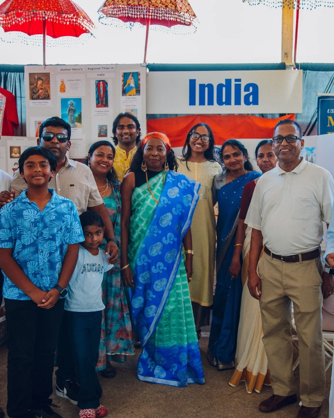 A big THANK YOU to everyone who joined our International Festival at the St. Ann Carnival! 🌍 By hosting a table and sharing your unique stories, you helped us celebrate the beautiful diversity of our St. Ann community. ⛪ 🥳 👏