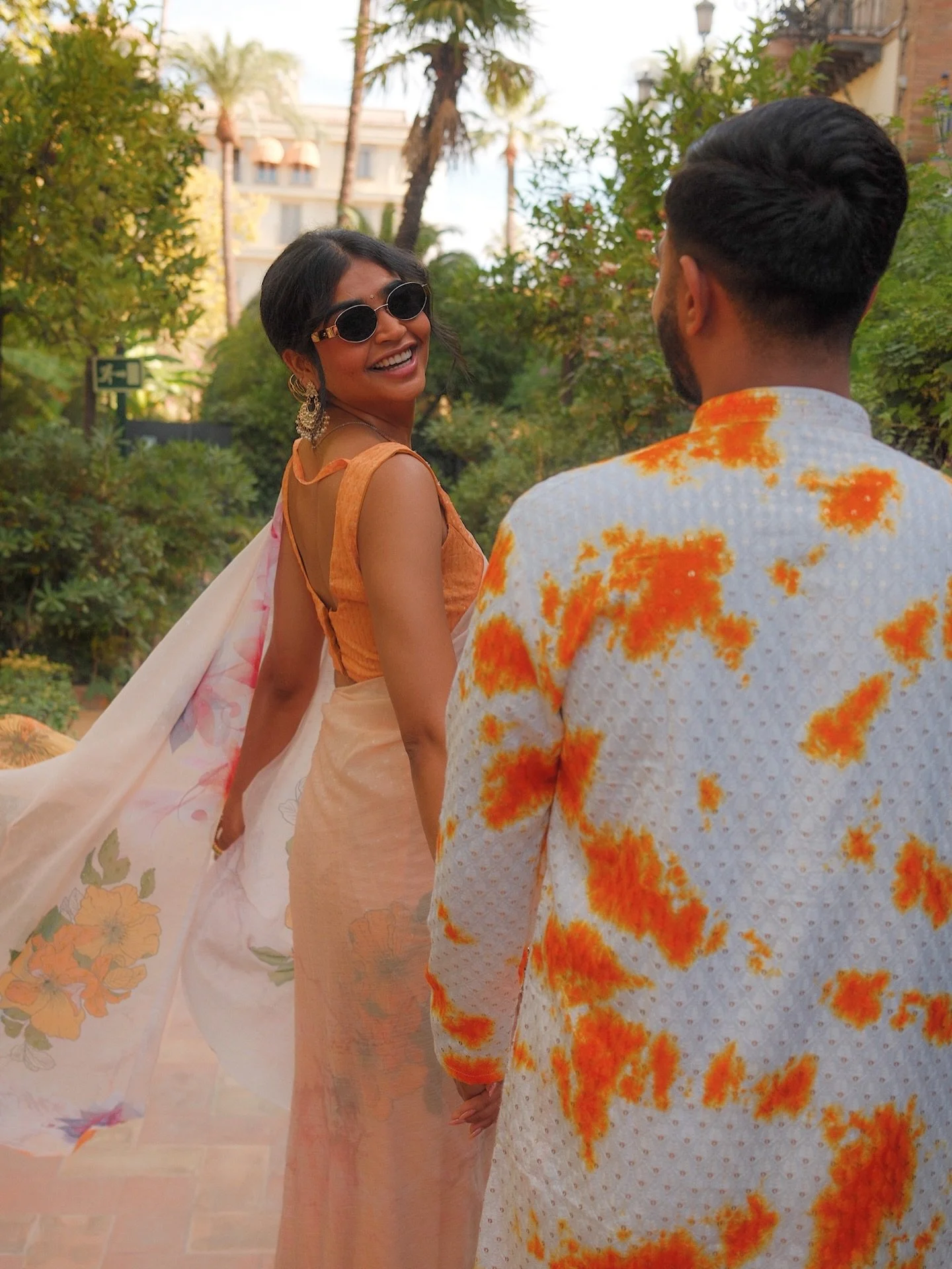 synced in seville🍊 

🫰.⚡️.📸
snap.sync.smile