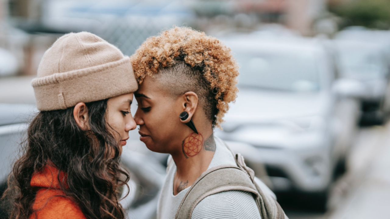 Helpful Tips for Couples Therapy by Jackie Martin