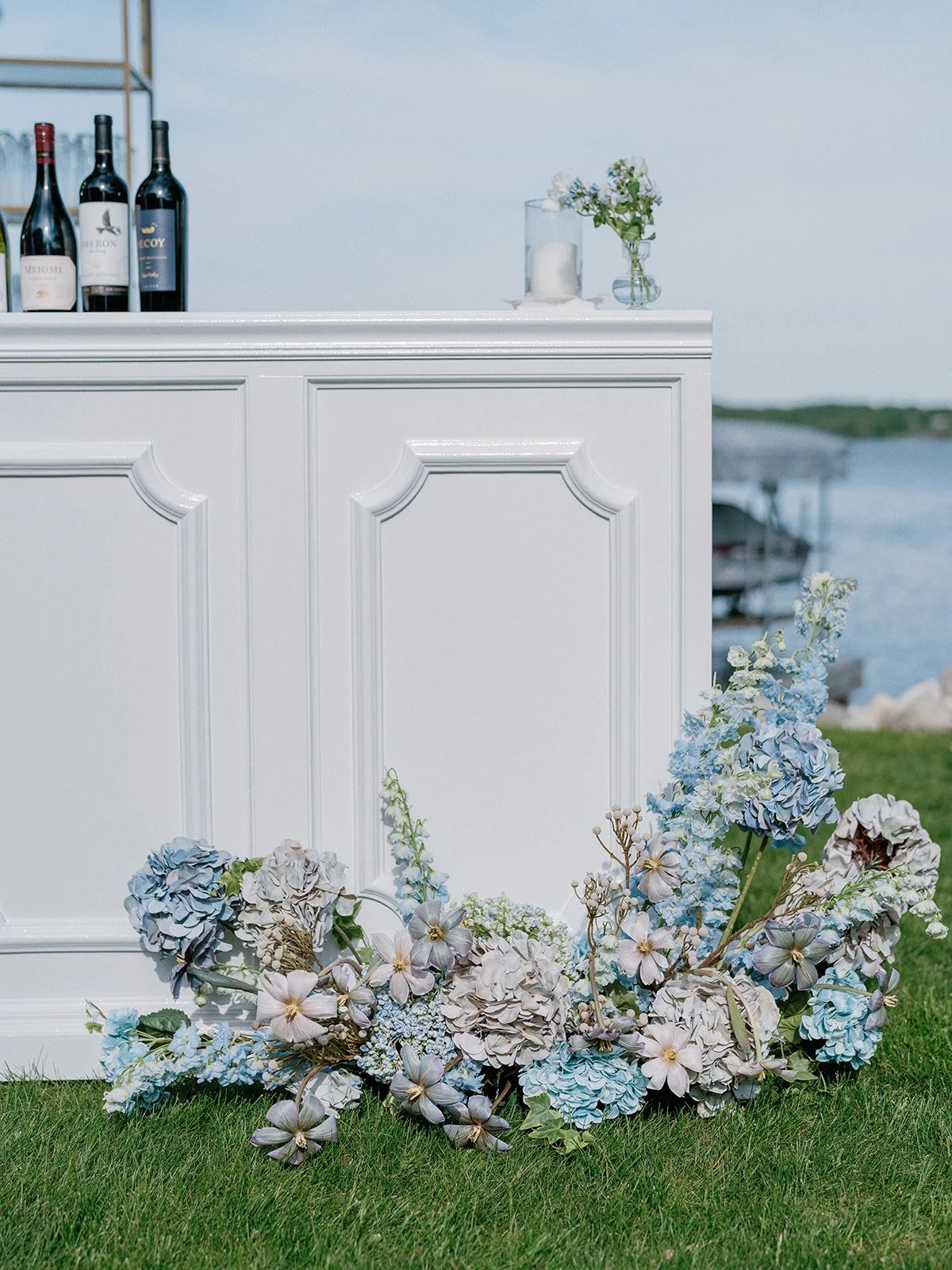 Something blue wedding design inspiration luxury wedding florals 7.jpg