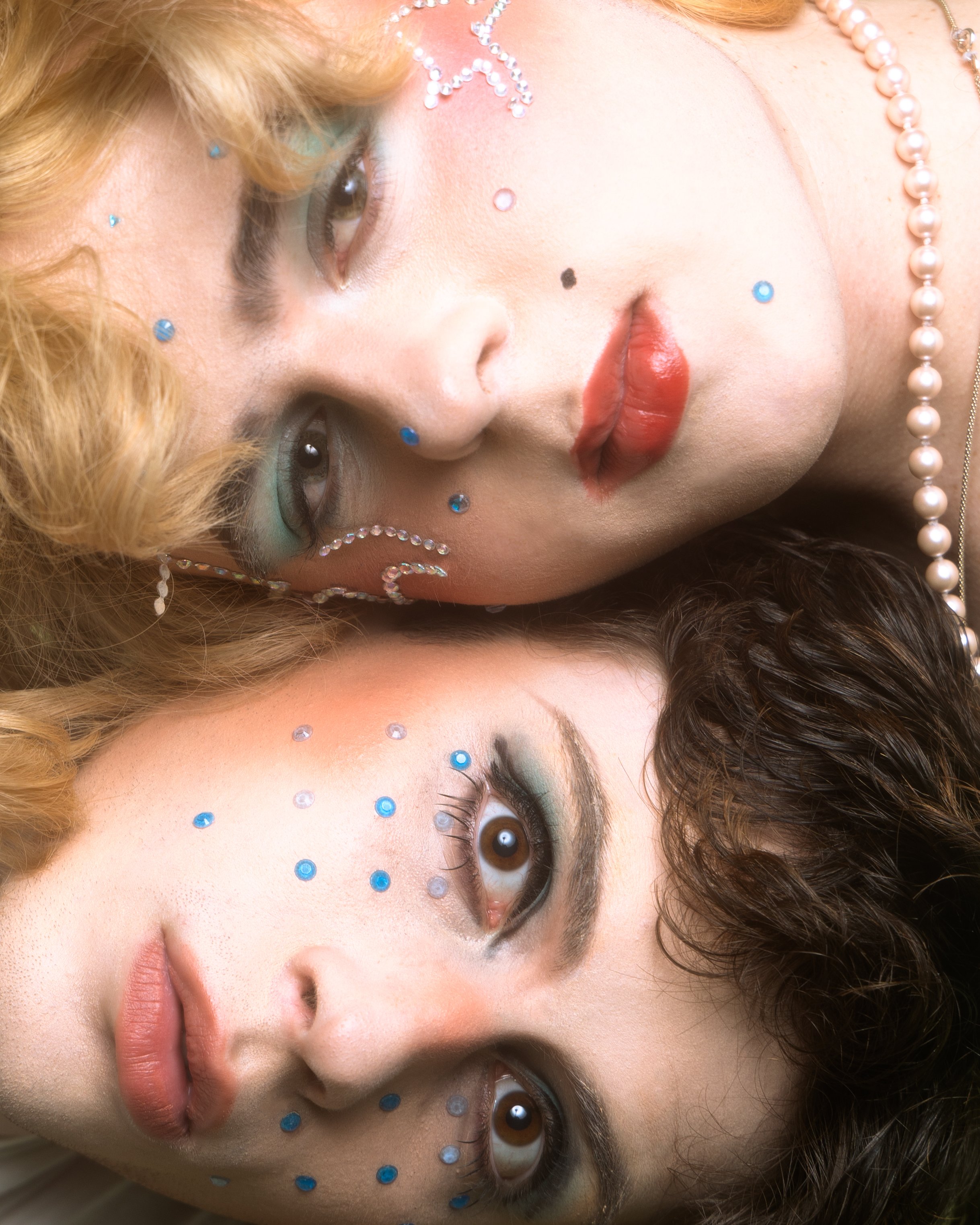 monroe&twiggy-4.jpeg