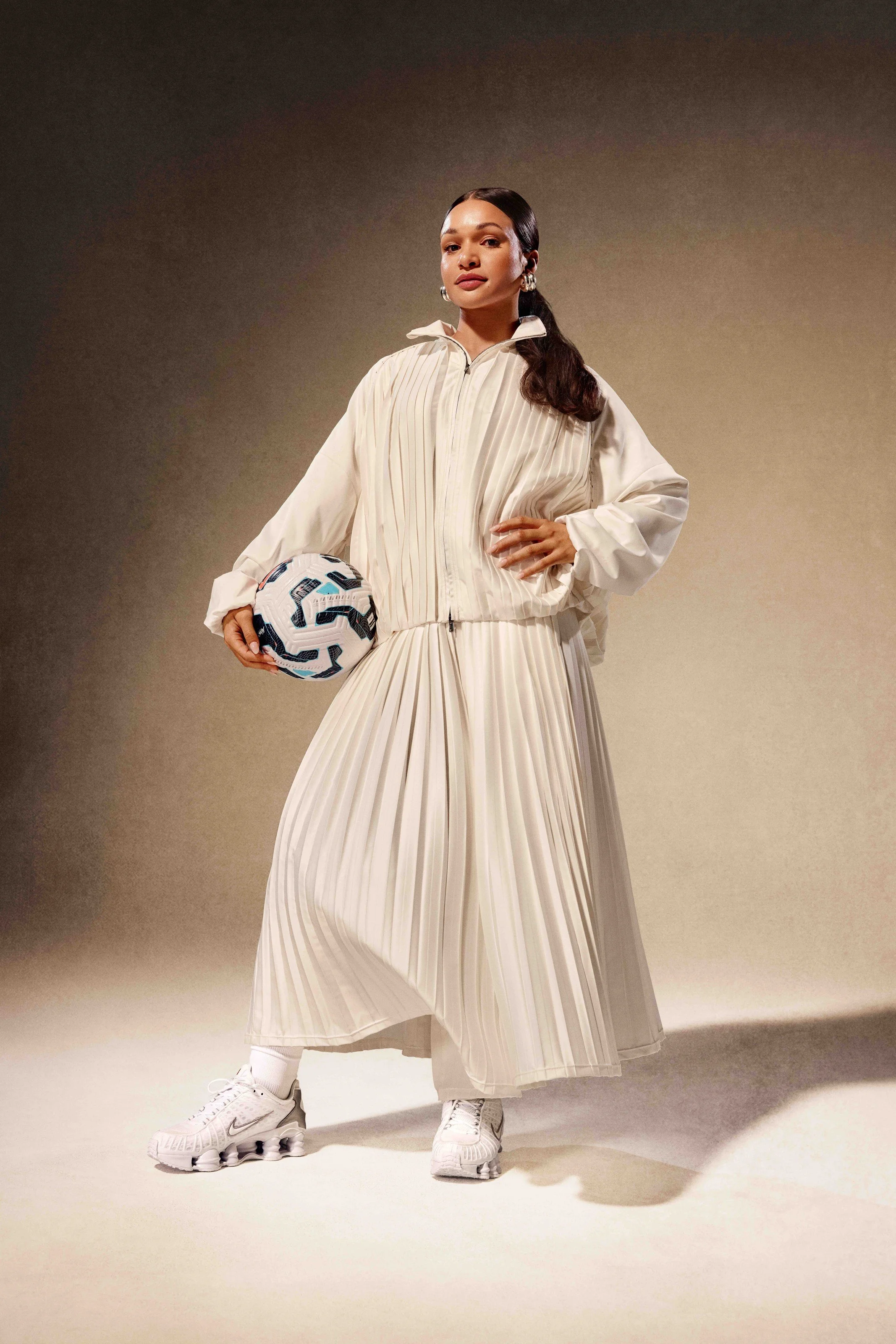 NIKE "So Win"