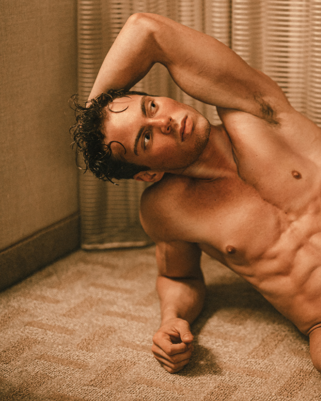 Tearsheets_Maximo_GarrettBair_7.png
