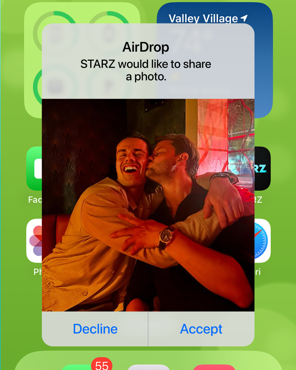 STARZ_AirDropBTS_4x5_v02_NE_5b.png.webp