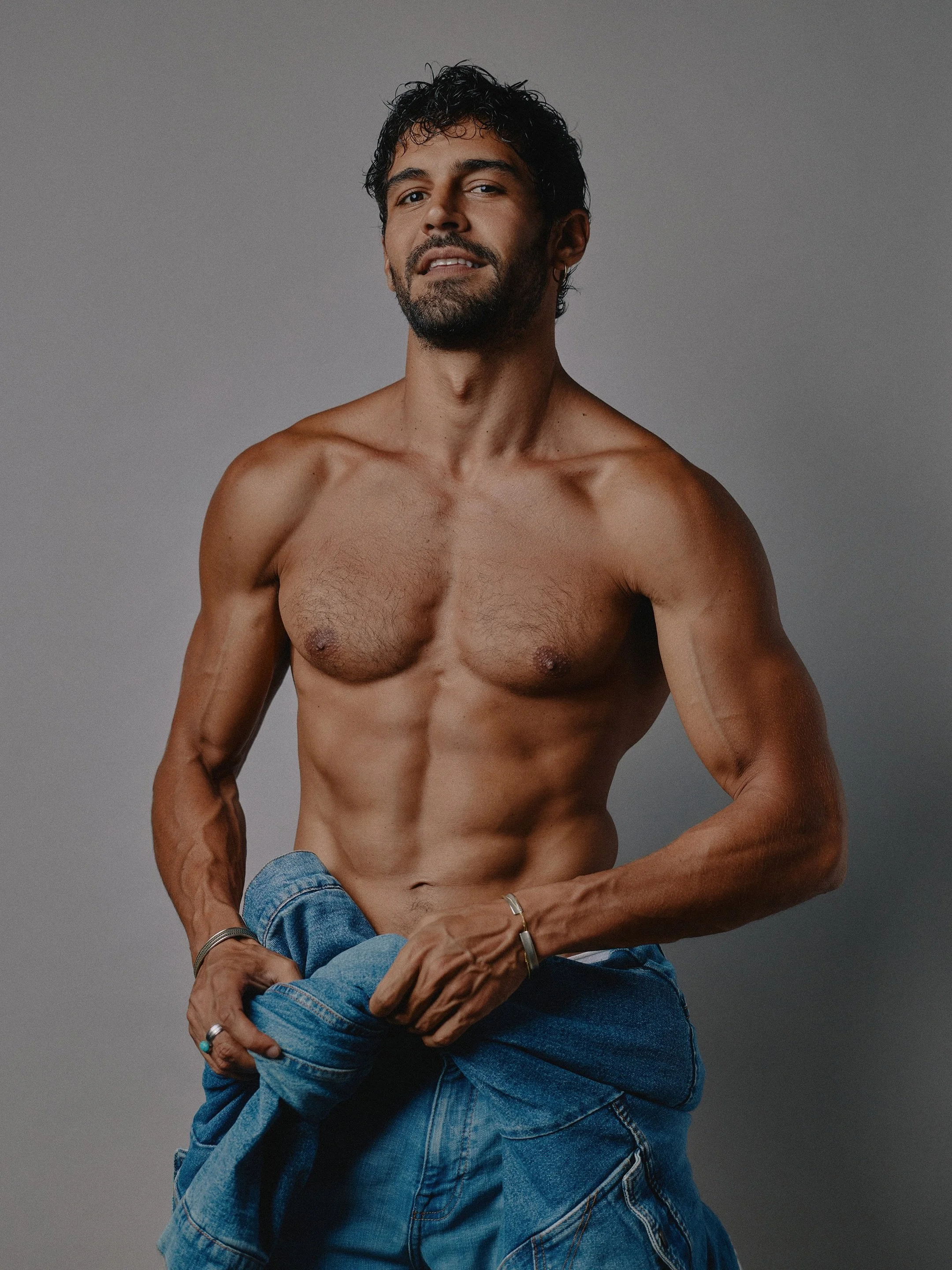 All in on denim

@bautistazorio of @twomanagement