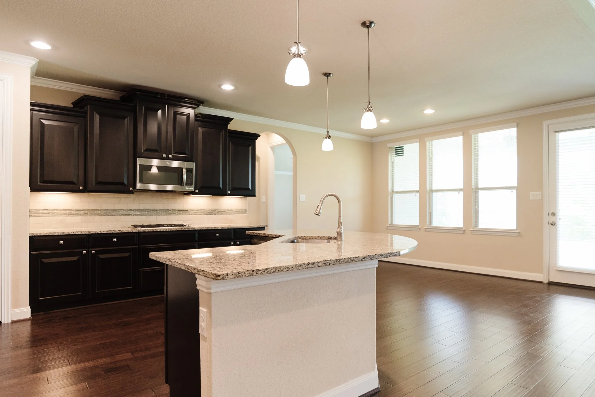 3704Ashbury-15.jpg