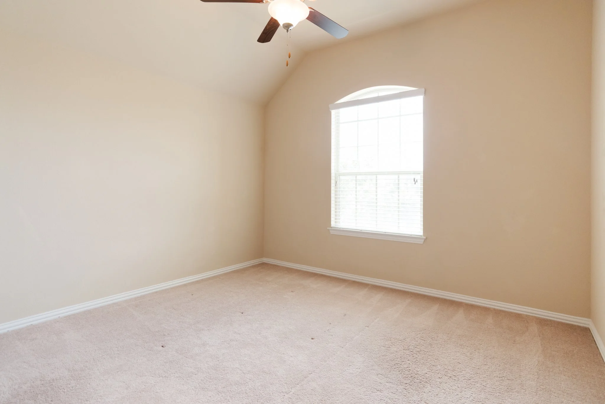 3704Ashbury-37.jpg