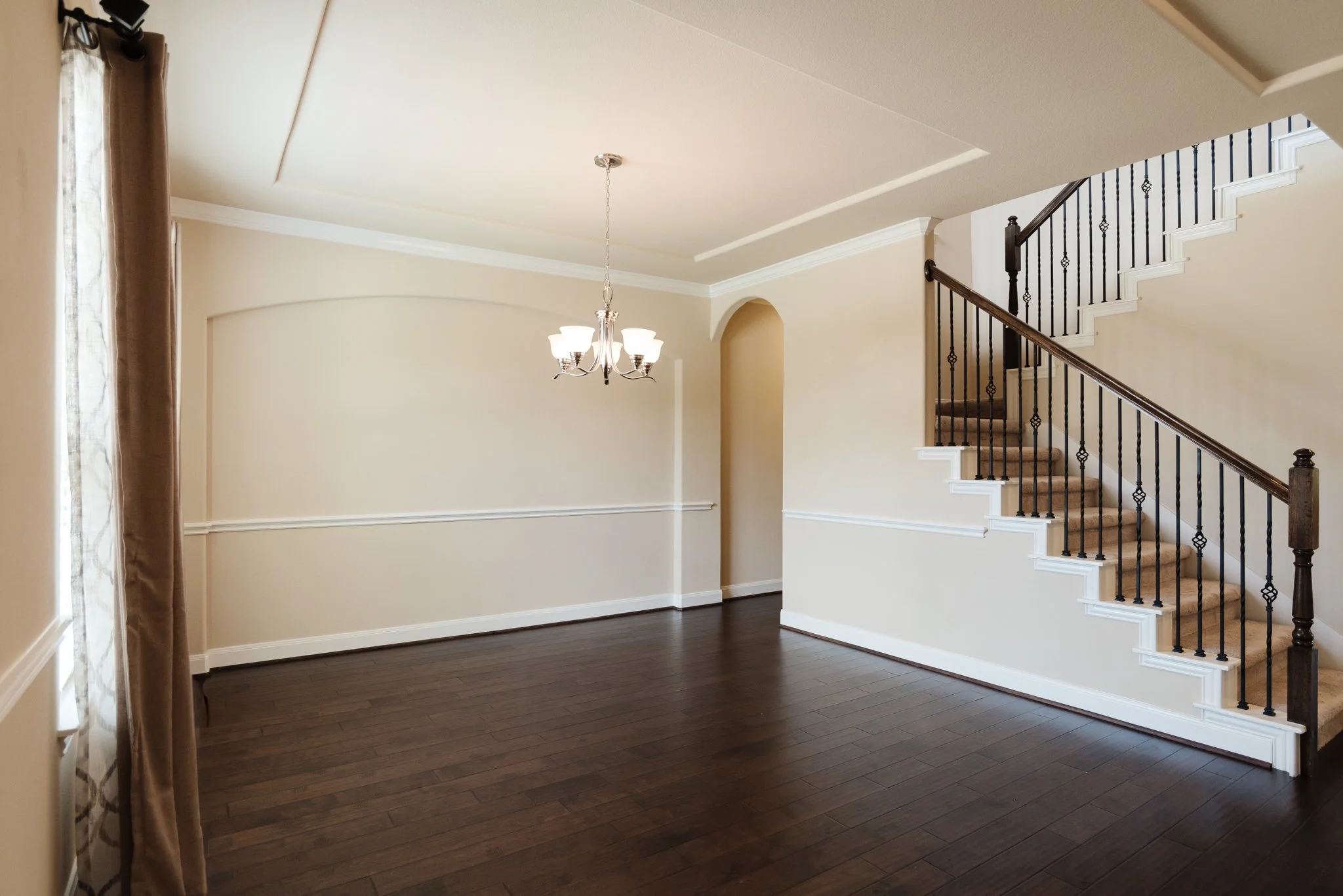 3704Ashbury-6.jpg