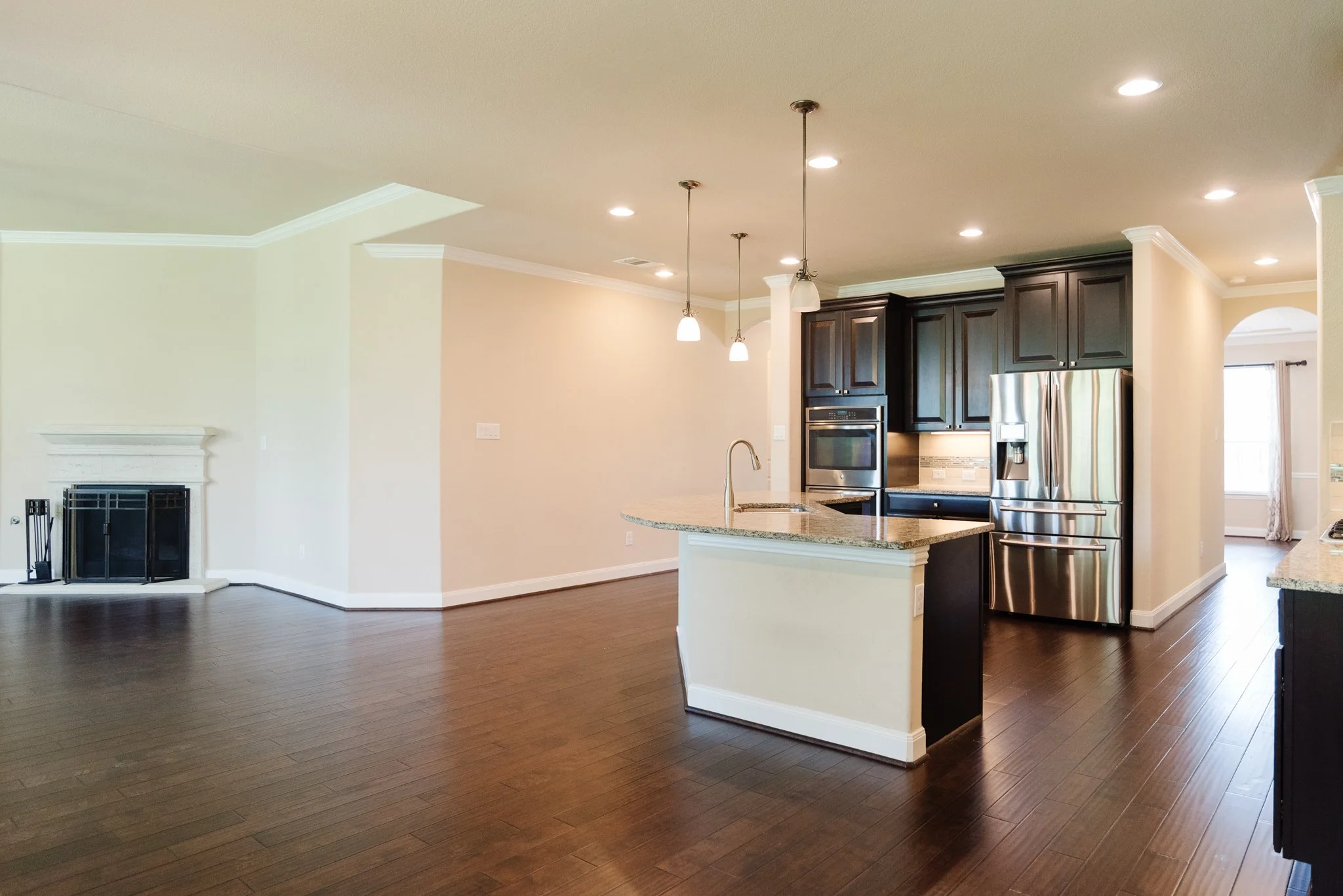 3704Ashbury-20.jpg