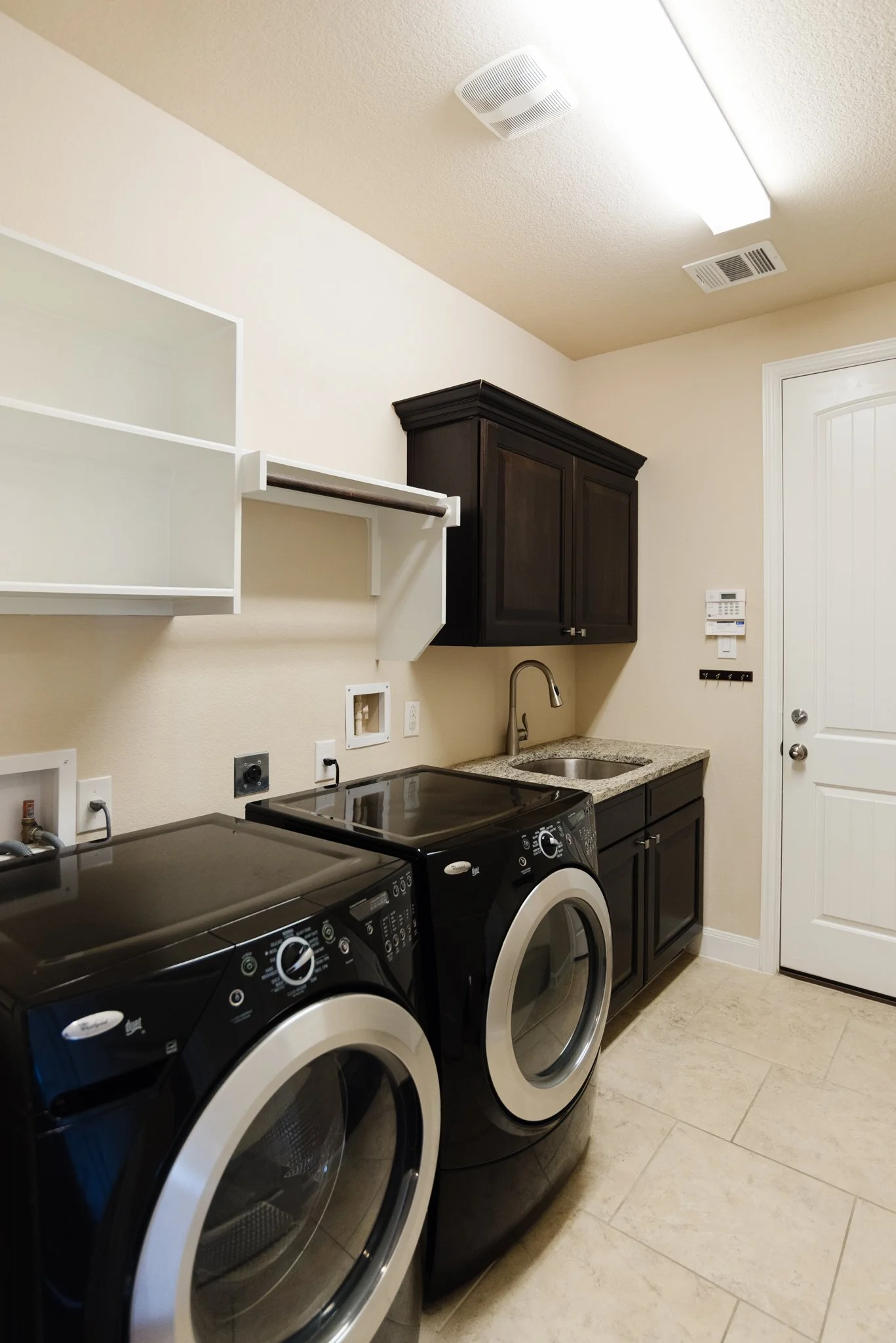 3704Ashbury-35.jpg