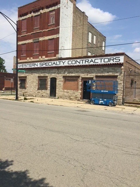 Exterior 2.jpg
