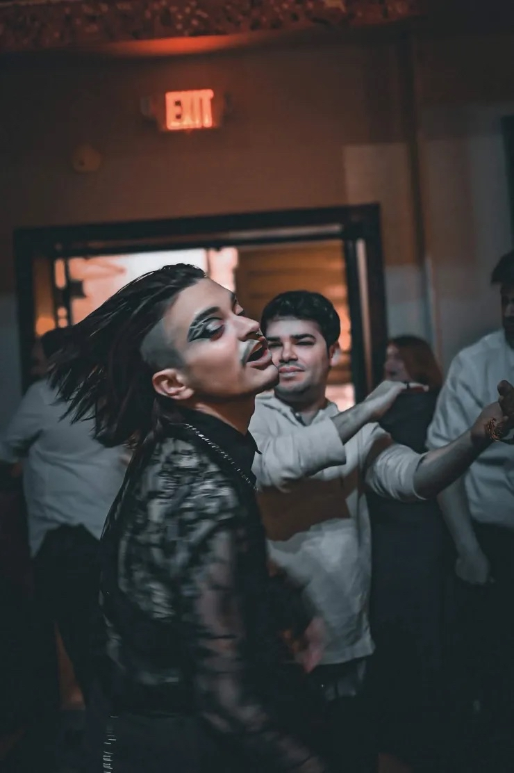 kevin slapping mirit (1).png