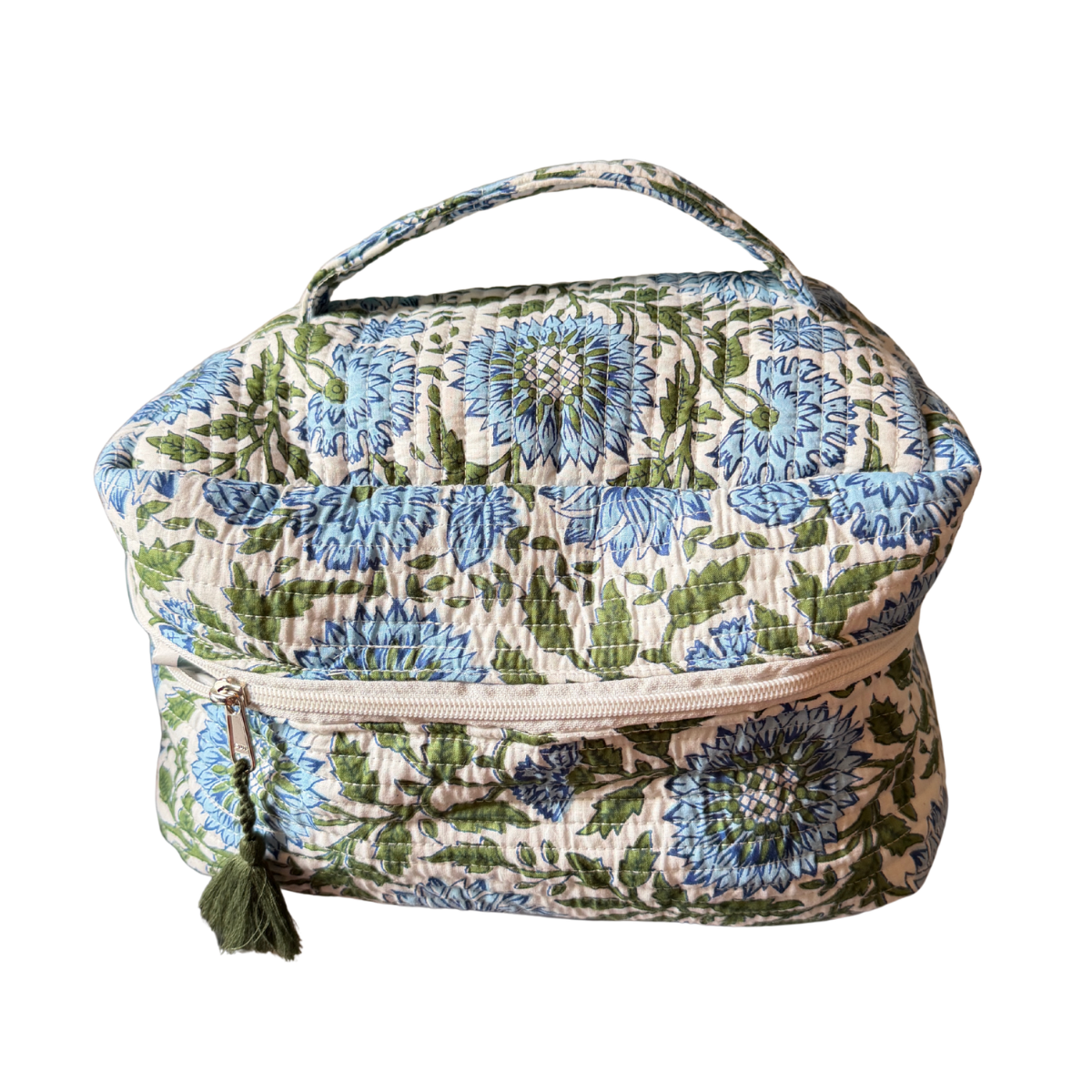 the roots essentials bag 2 (1).png