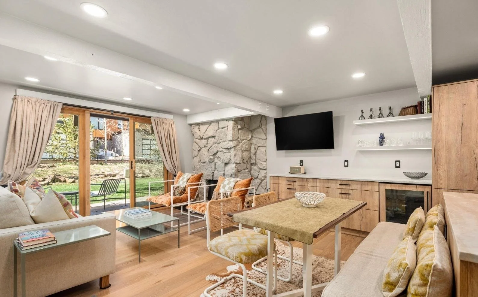 imgi_14_Aspen-real-estate-under-5M-condos-and-homes-1.jpg