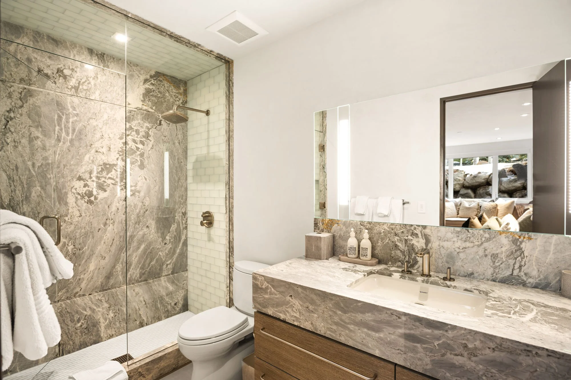 936KingSt_HiRes_23032411.jpg