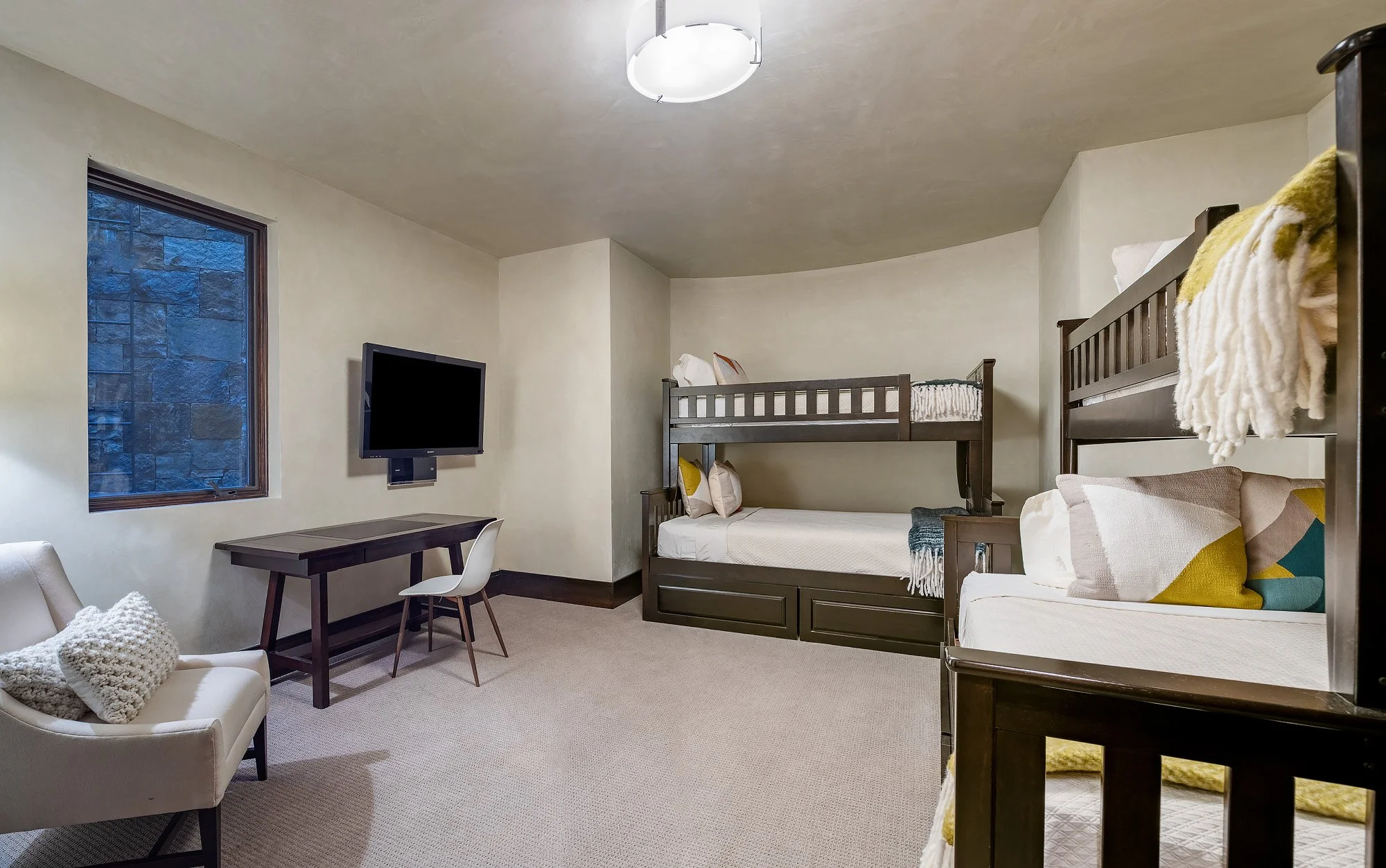 _DW47735-HDR-Pano.jpg