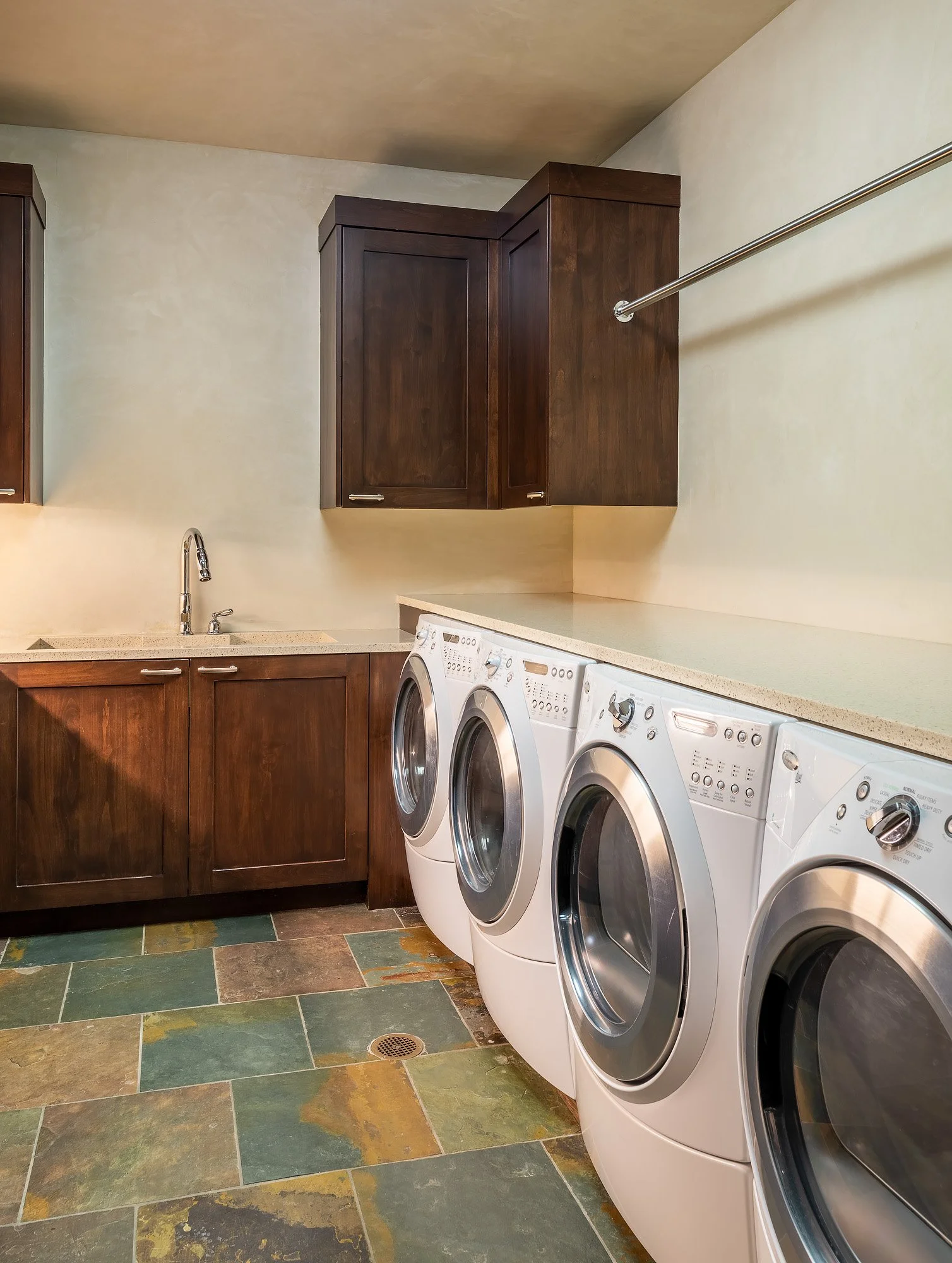 _DW47896-HDR.jpg