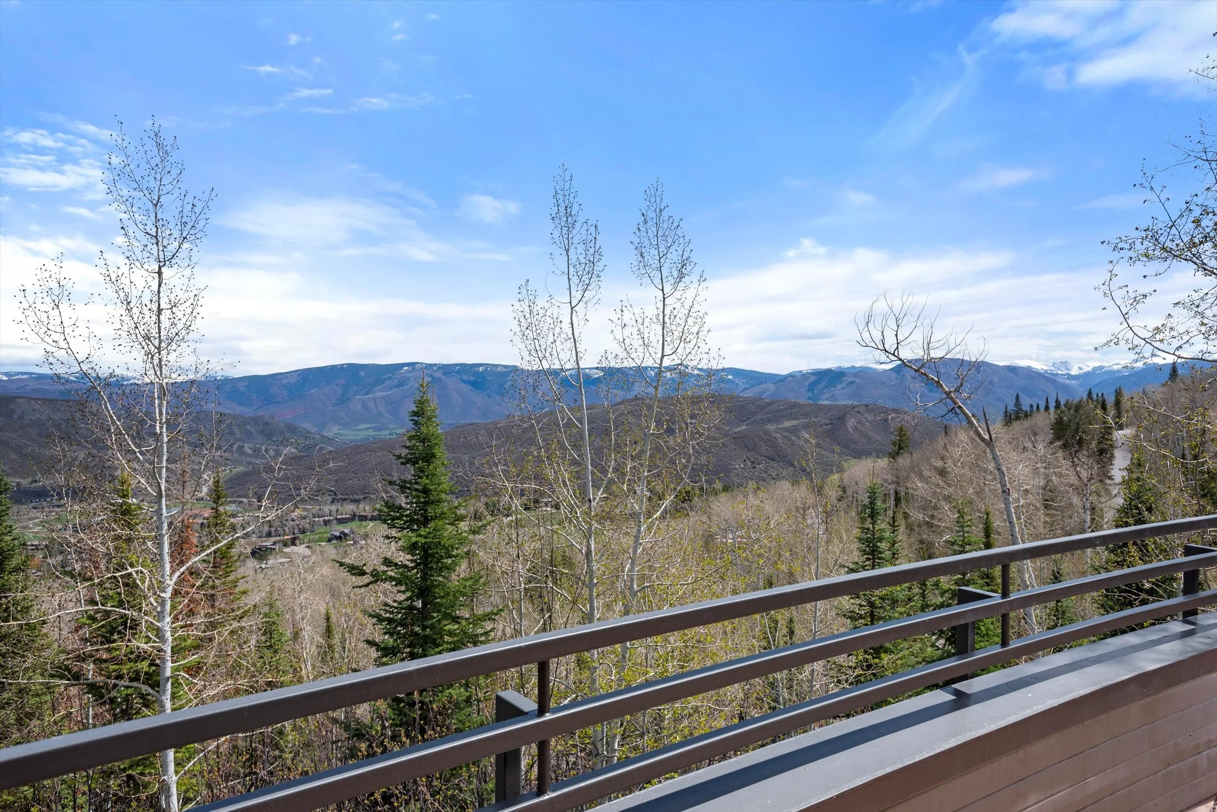 21-49-964FarawayRd_240515019.jpg