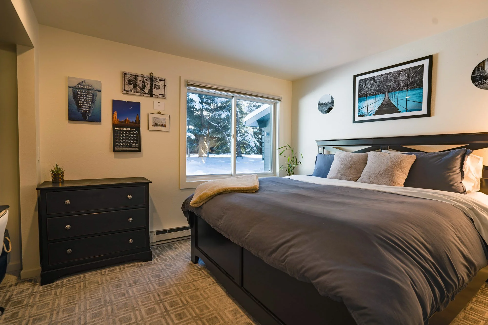 BEDROOM_1-35.jpg