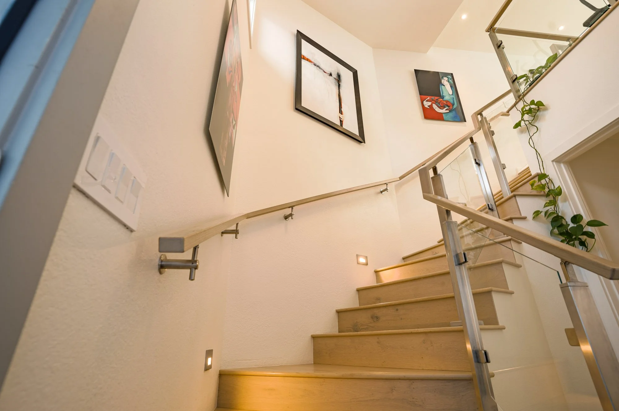 STAIRS-03.jpg