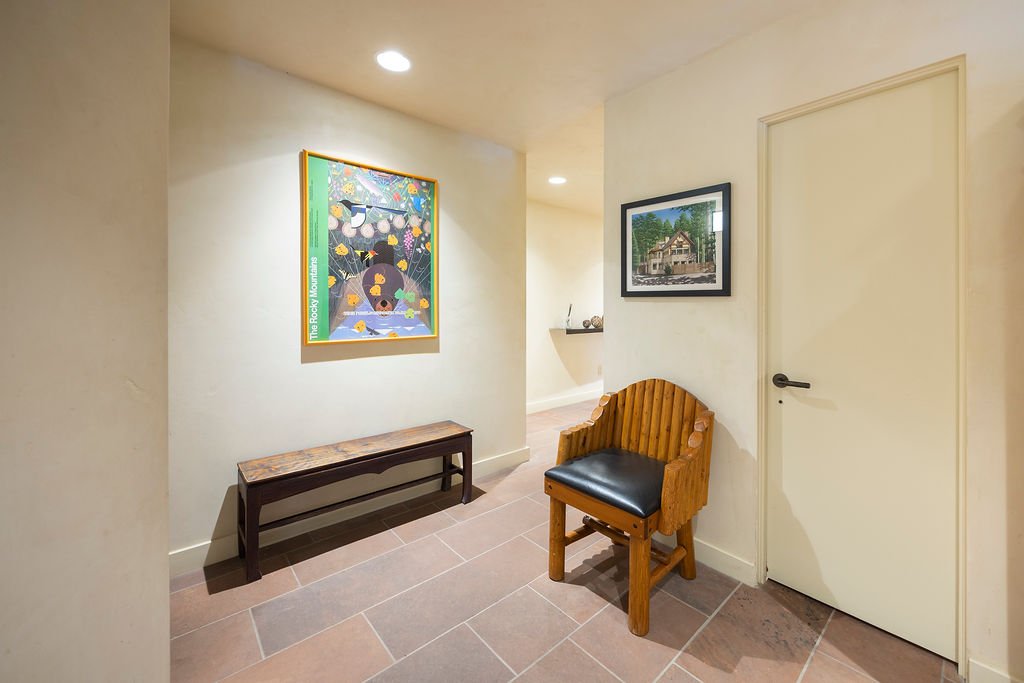 109NealeAve-23.jpg