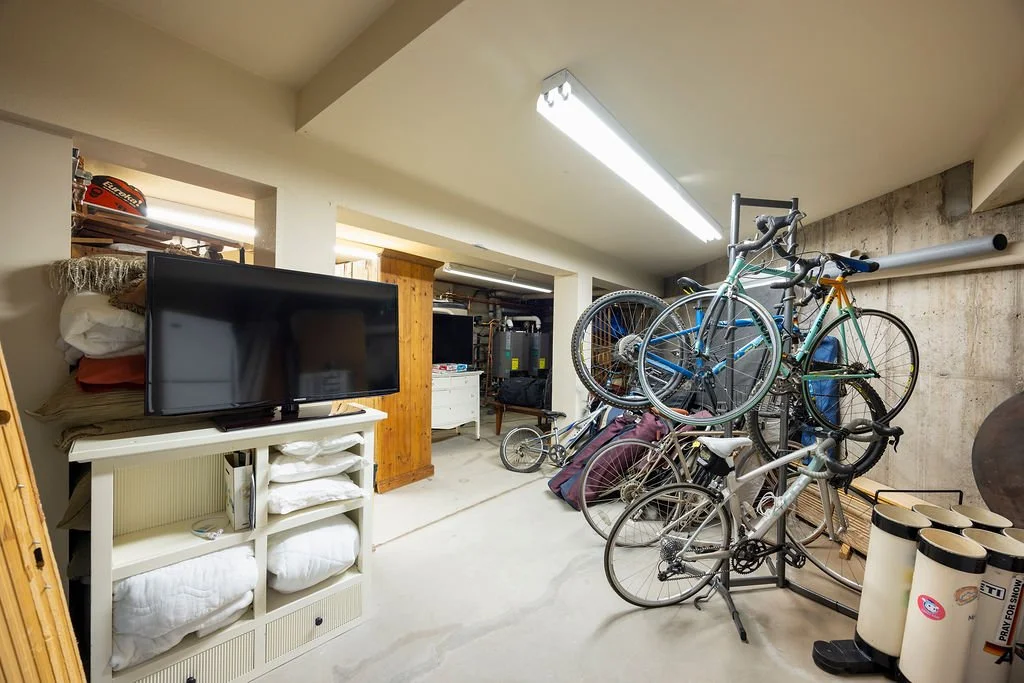 109NealeAve-35.jpg