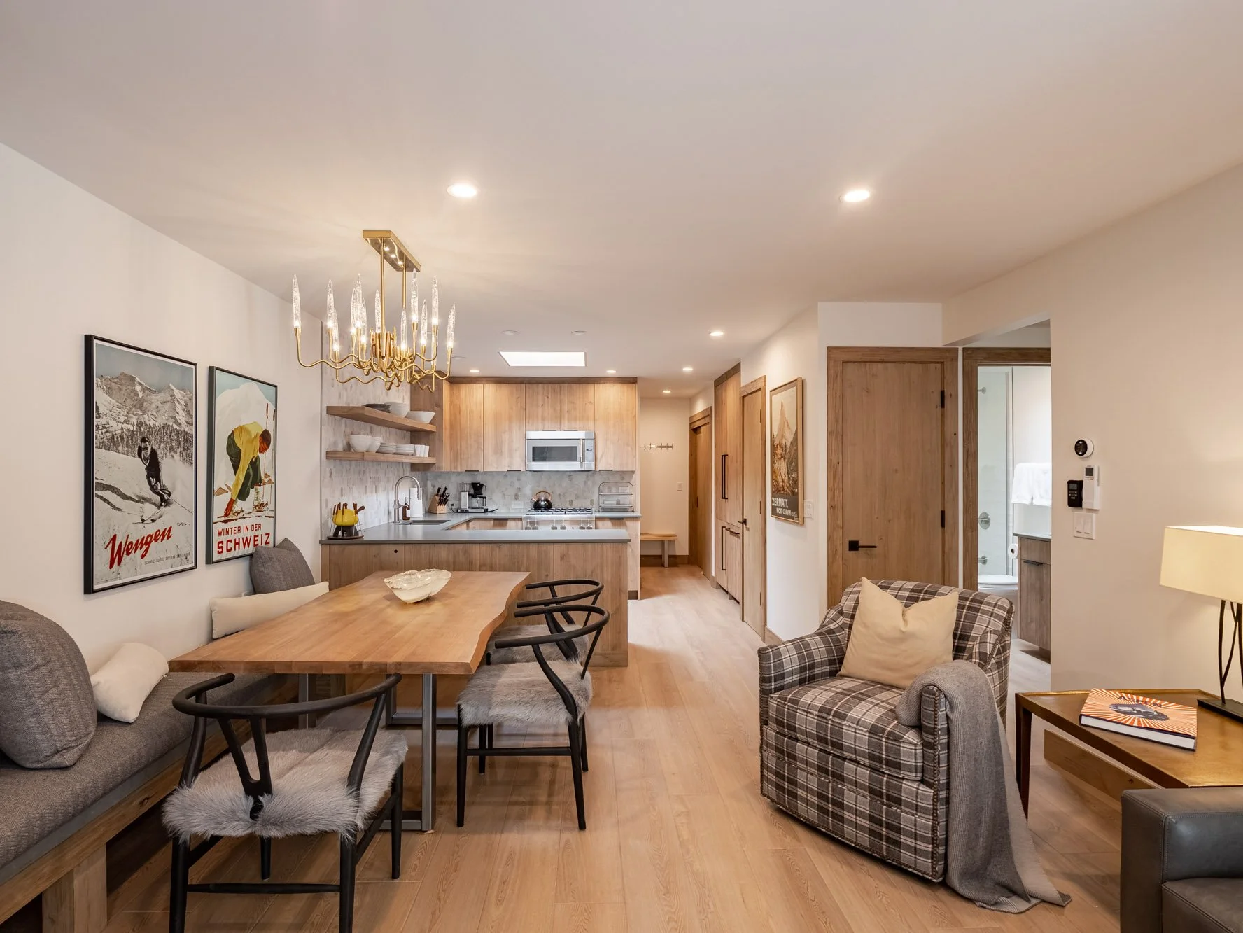 205 E Durant Ave #3J